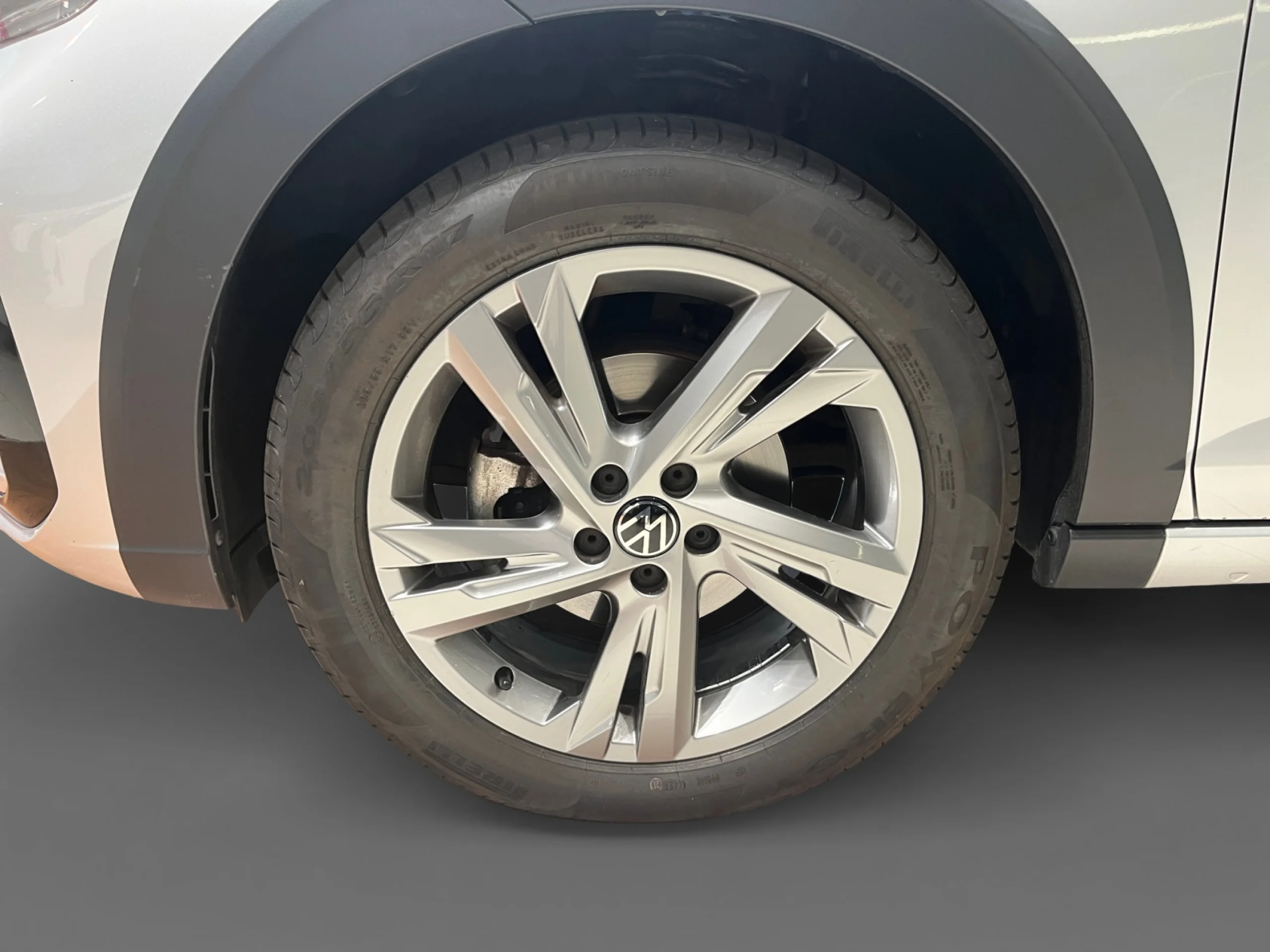 VOLKSWAGEN TAIGO R LINE 1.0 TSI 81KW (110CV) DSG - Foto 9