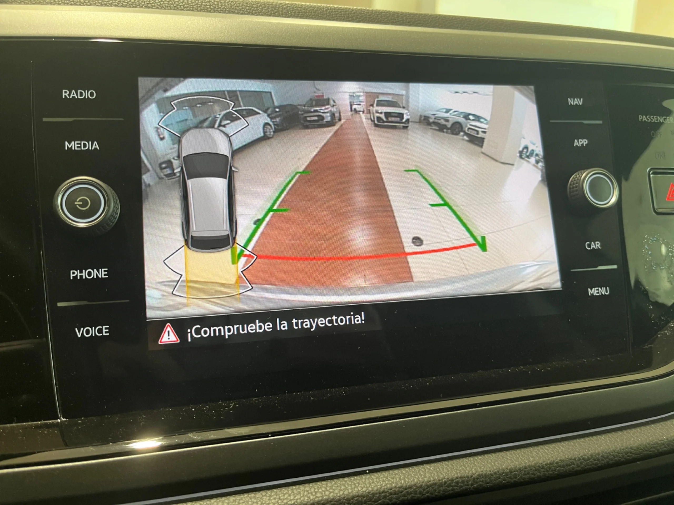 VOLKSWAGEN TAIGO R LINE 1.0 TSI 81KW (110CV) DSG - Foto 10