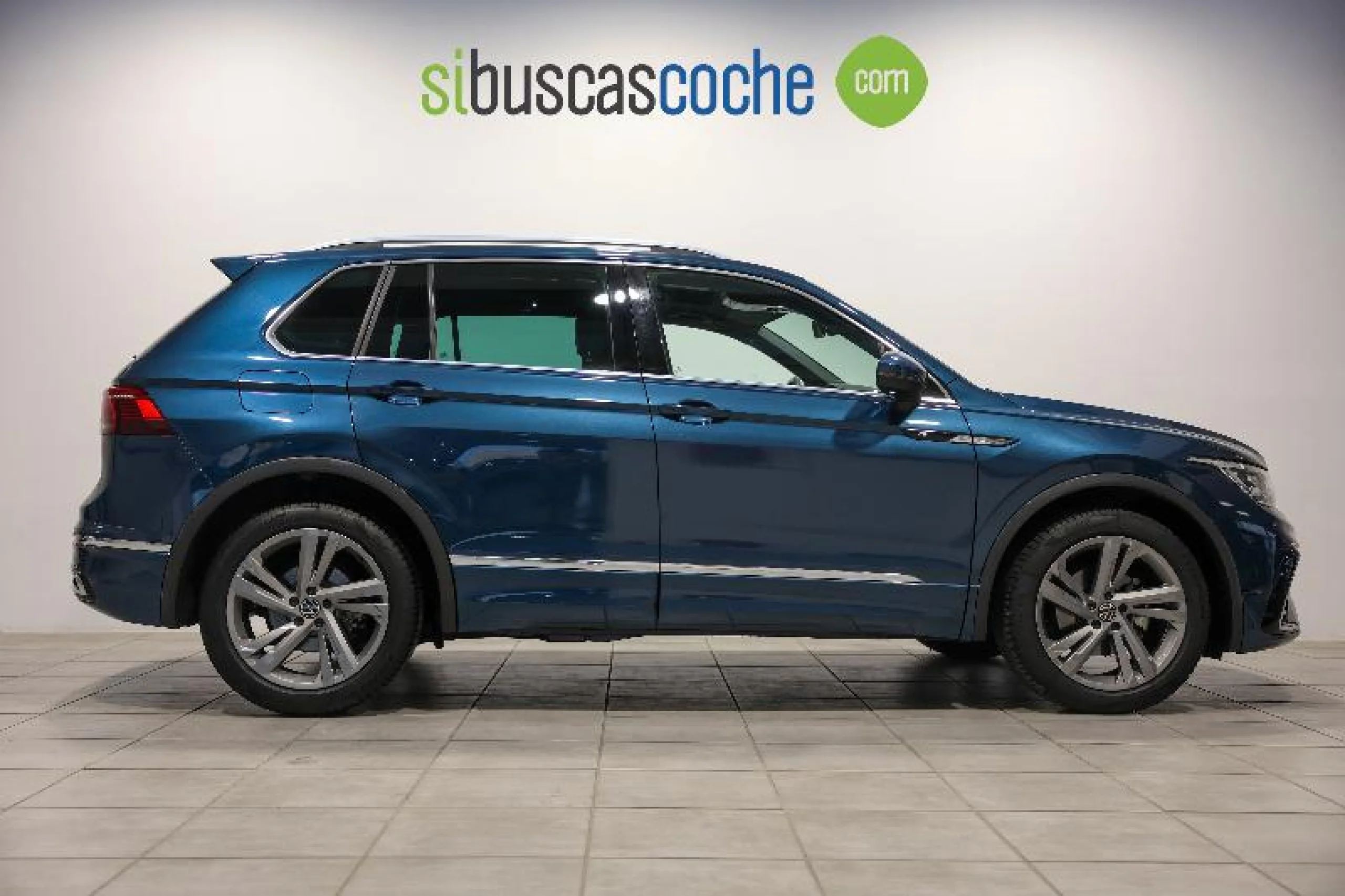 VOLKSWAGEN TIGUAN R LINE 1.5 TSI 110KW (150CV) DSG - Foto 3