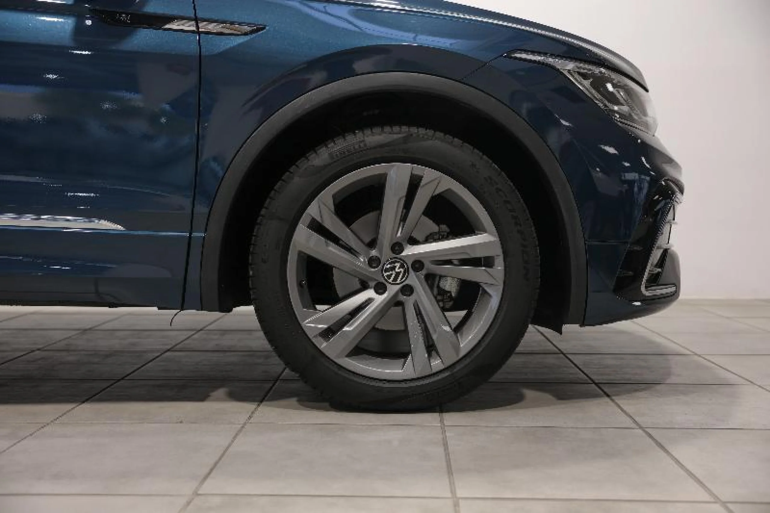 VOLKSWAGEN TIGUAN R LINE 1.5 TSI 110KW (150CV) DSG - Foto 8