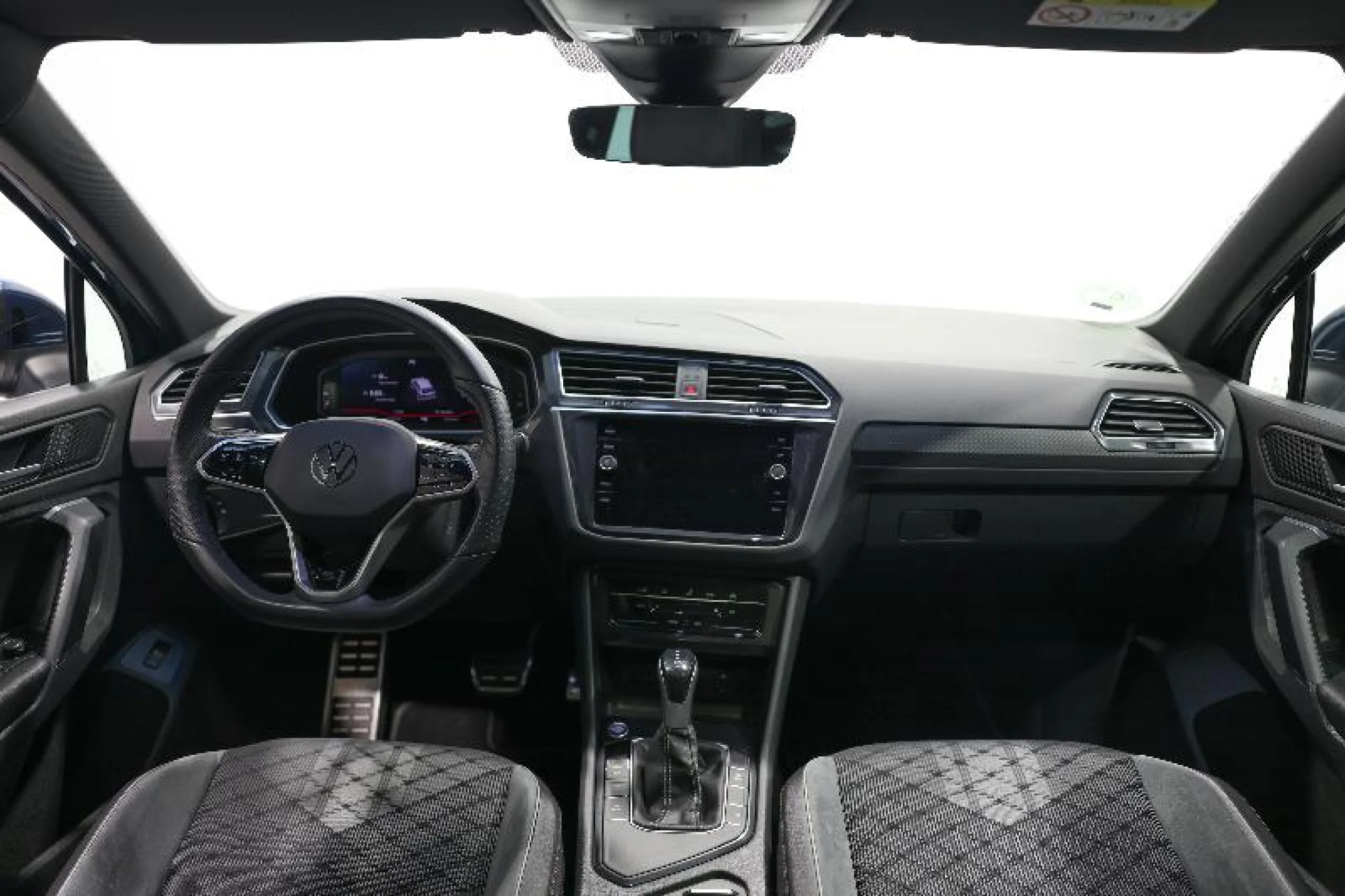 VOLKSWAGEN TIGUAN R LINE 1.5 TSI 110KW (150CV) DSG - Foto 12