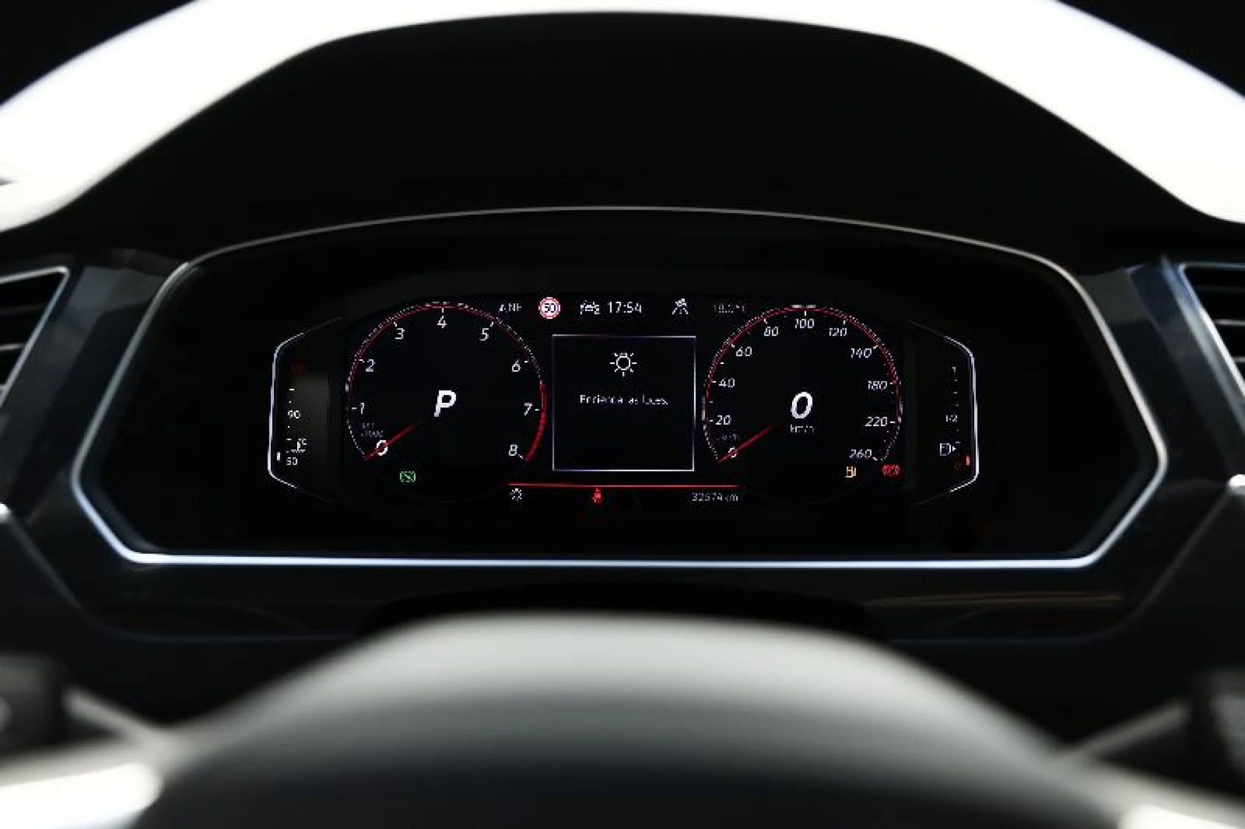 VOLKSWAGEN TIGUAN R LINE 1.5 TSI 110KW (150CV) DSG - Foto 24