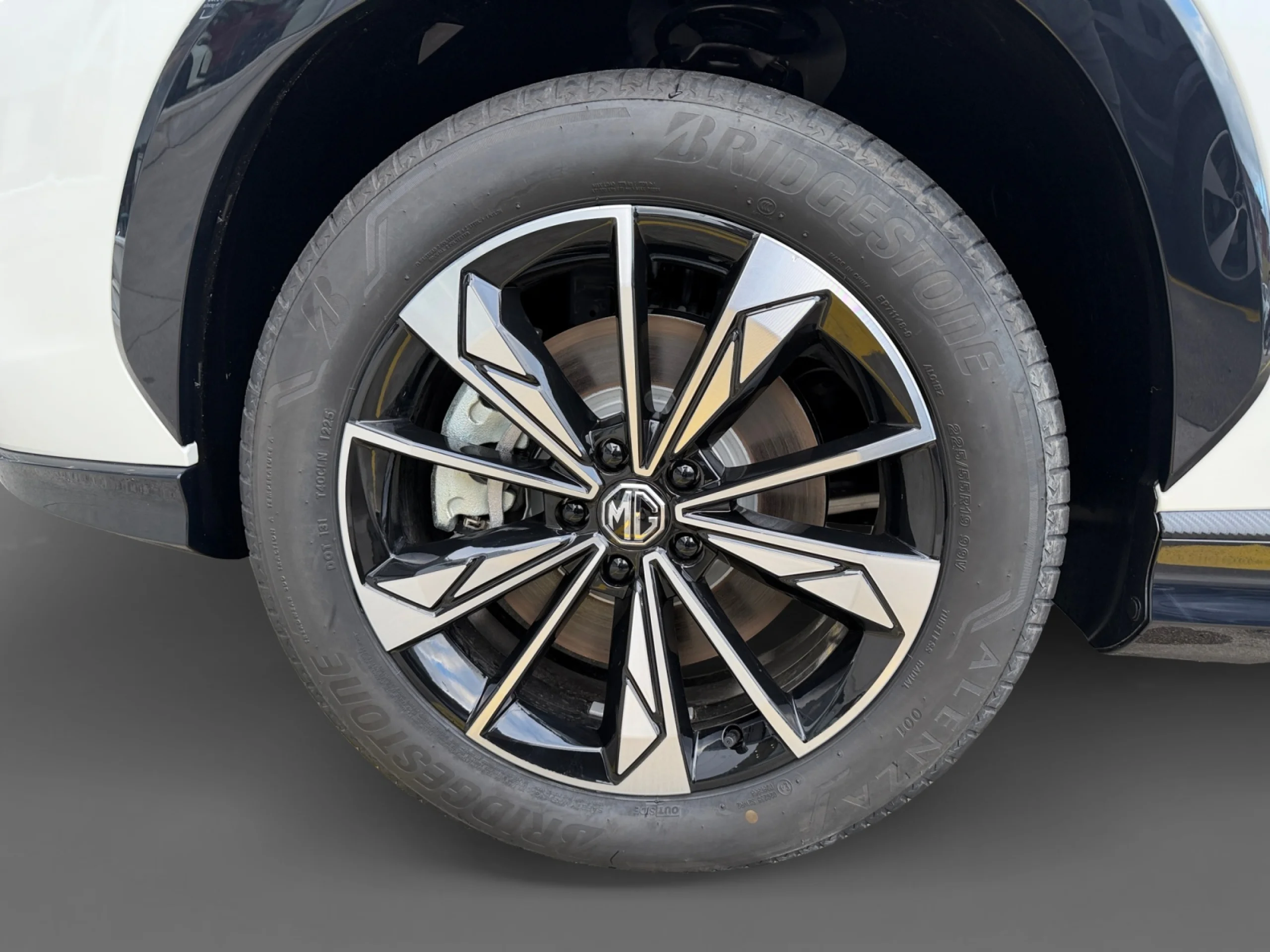 MG HS MG HS HEV 1.5T HEV 2KWH AT 2WD LUX LHD HEATING PACK DARK L WHITE WSD - Foto 9