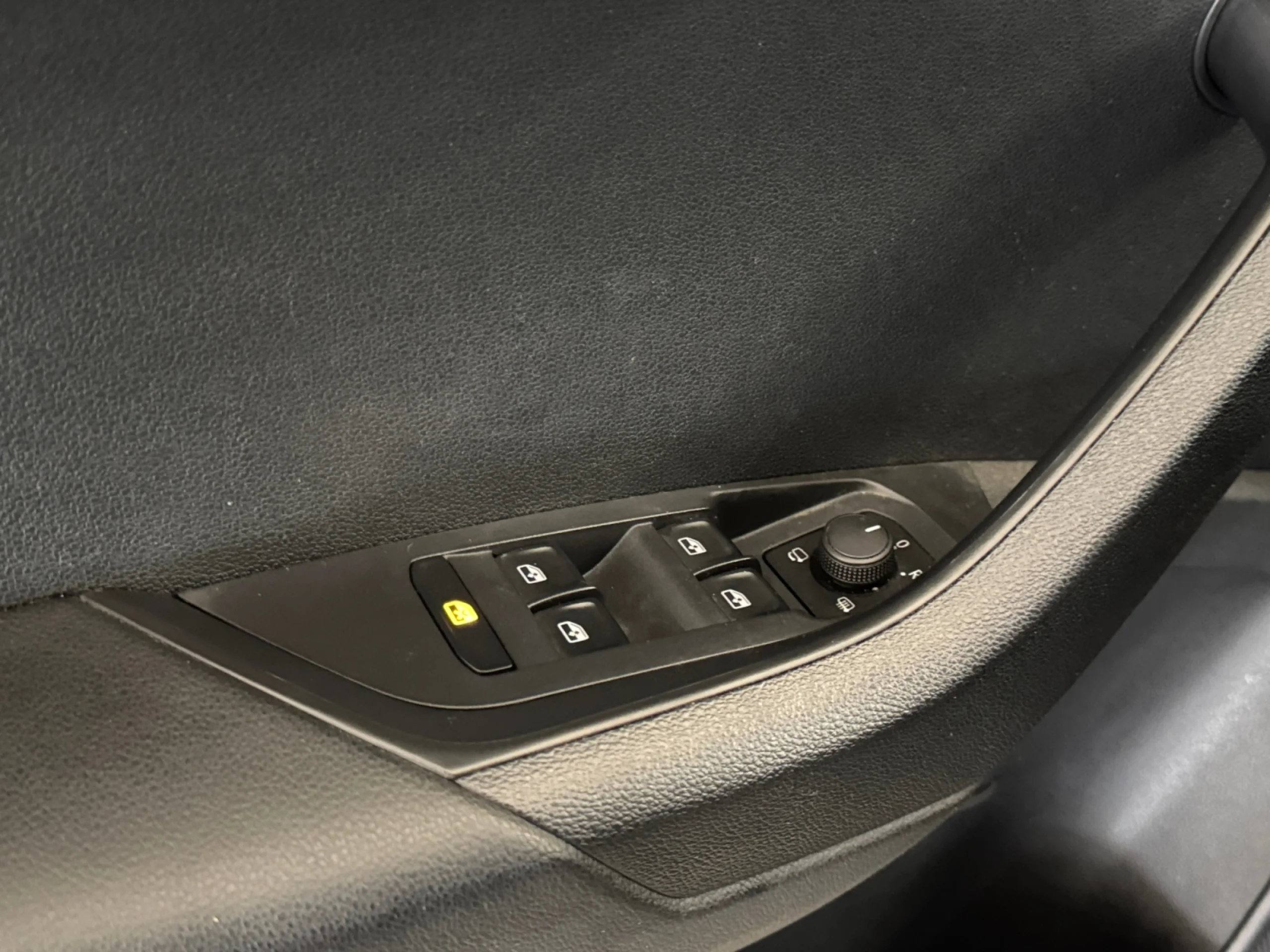 SKODA KAROQ 1.5 TSI 110KW (150CV) DSG ACT STYLE - Foto 13