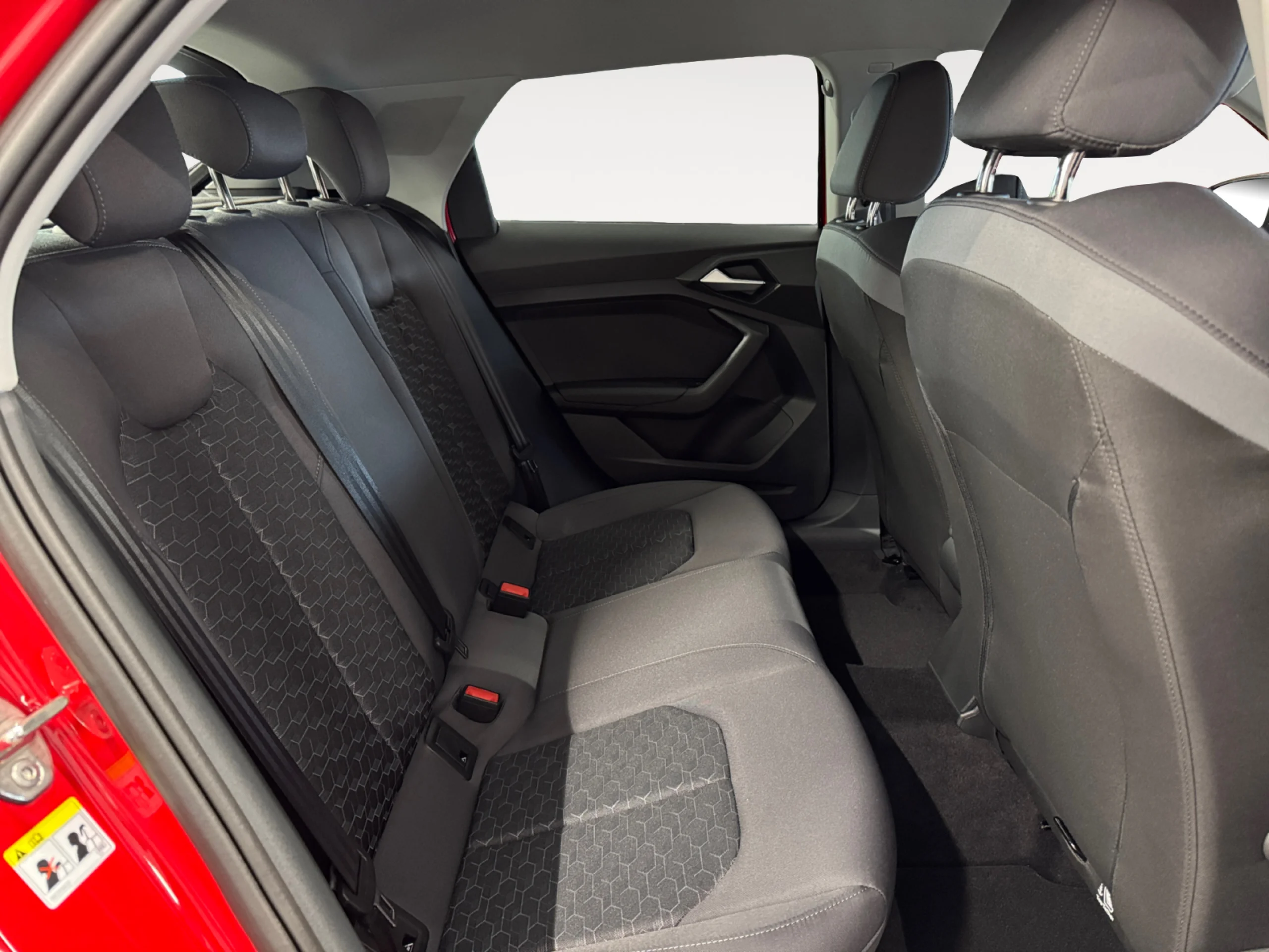 AUDI A1 SPORTBACK ADRENALIN 30 TFSI 85KW (116CV) - Foto 9