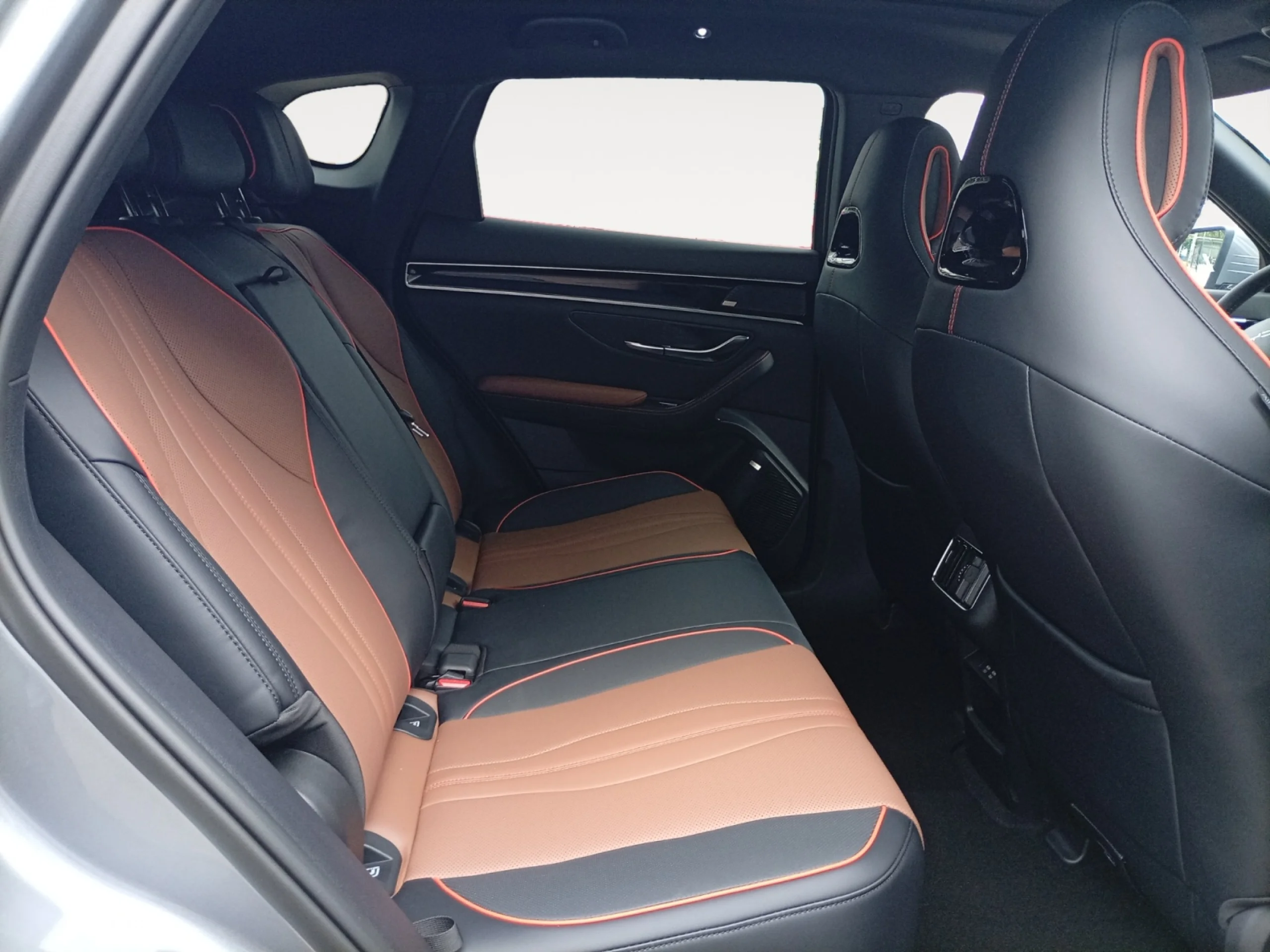 BYD SEAL U 1.5 DM I DESIGN - Foto 6