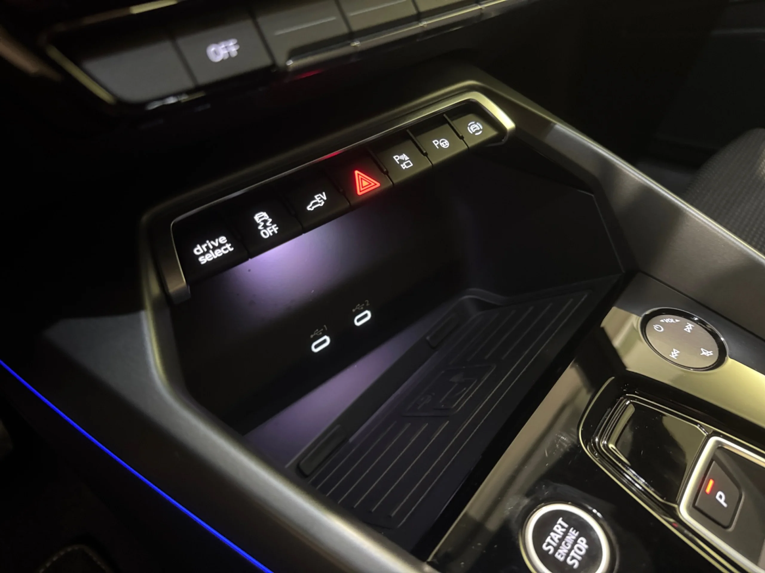 AUDI A3 SPORTBACK S LINE 40 TFSI E 150KW S TRON - Foto 10