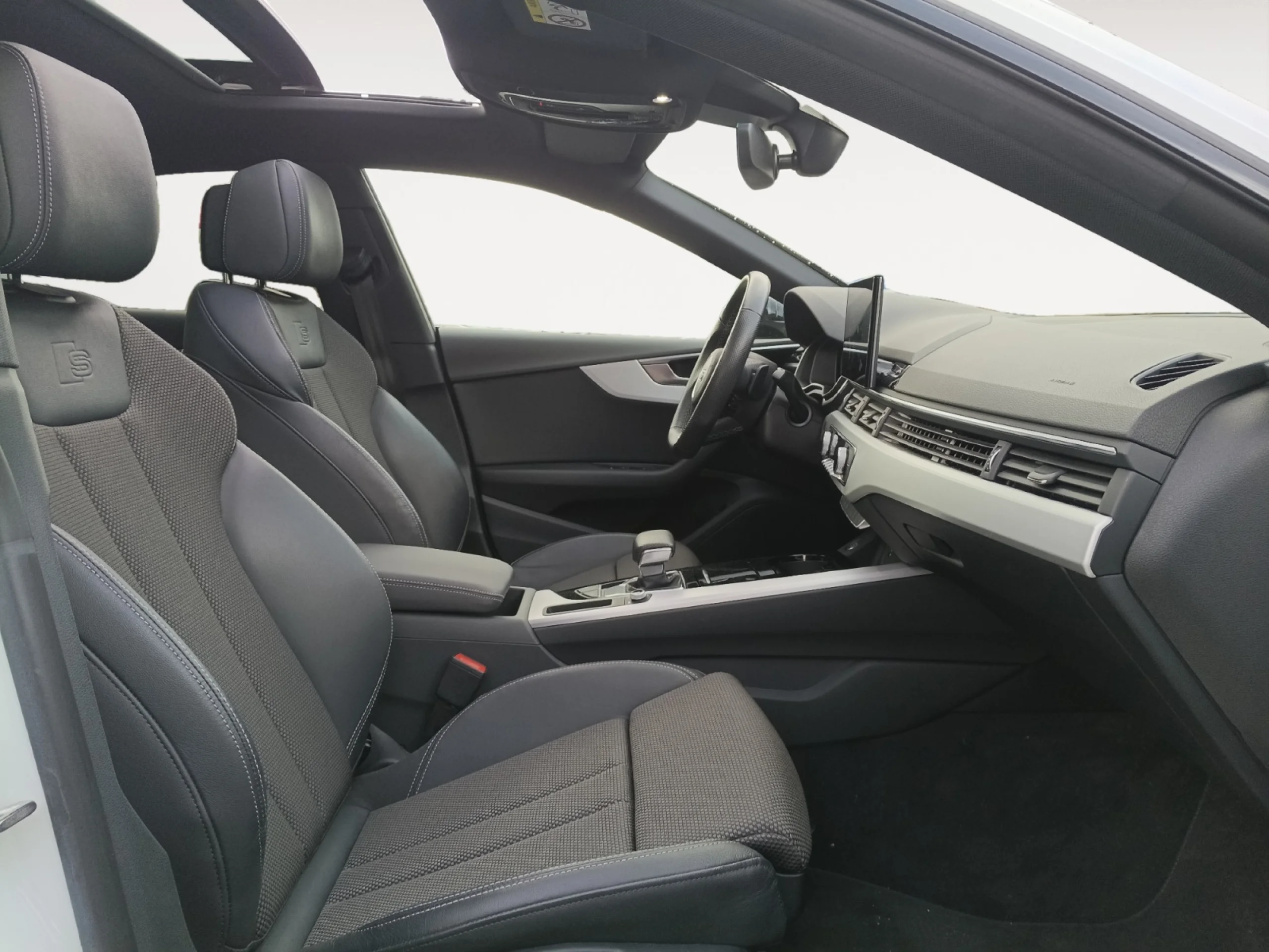 AUDI A5 BLACK LINE 40 TDI S TRONIC SPORTBACK - Foto 5