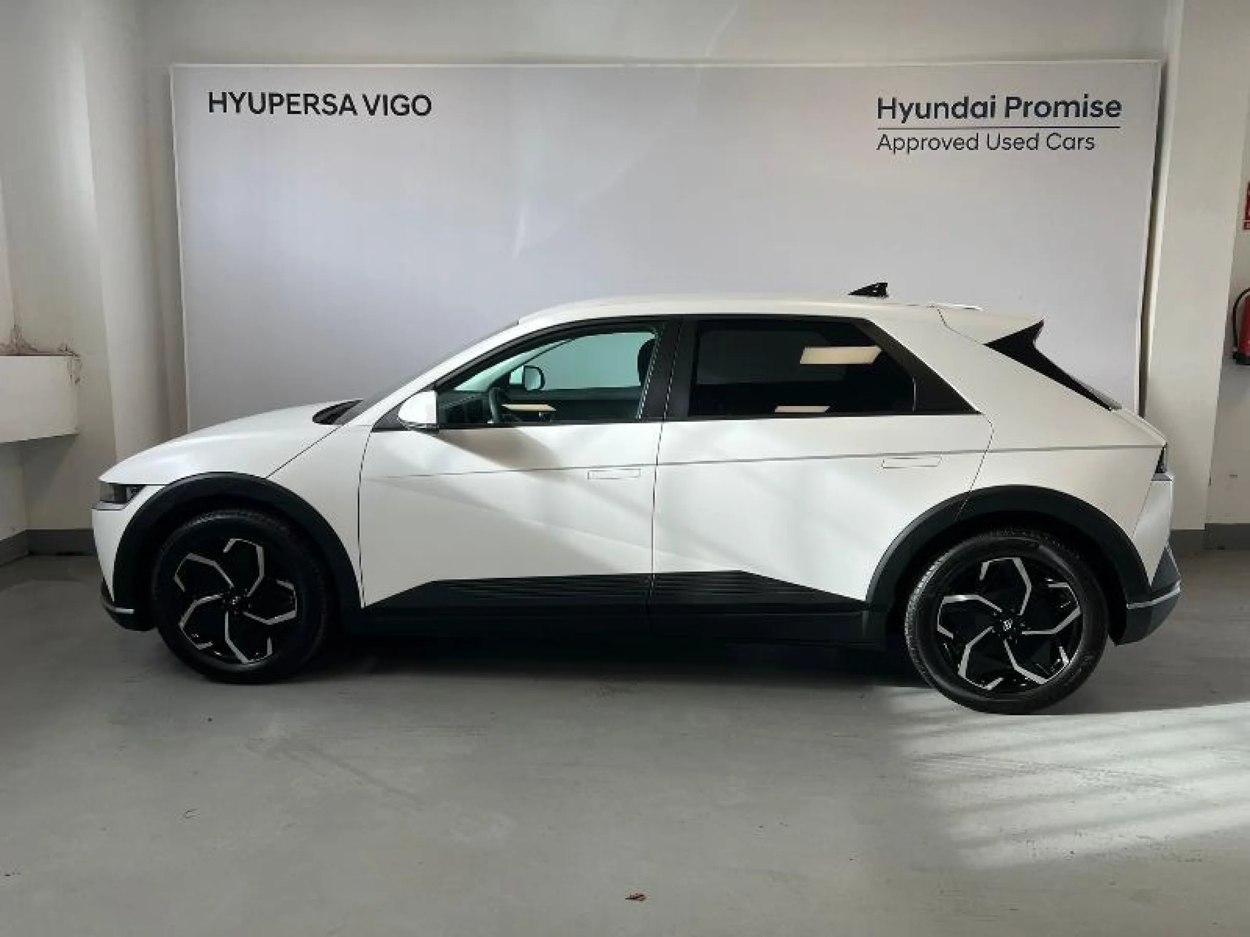 HYUNDAI IONIQ 5 77KWH 168KW LIGHT RWD - Foto 2