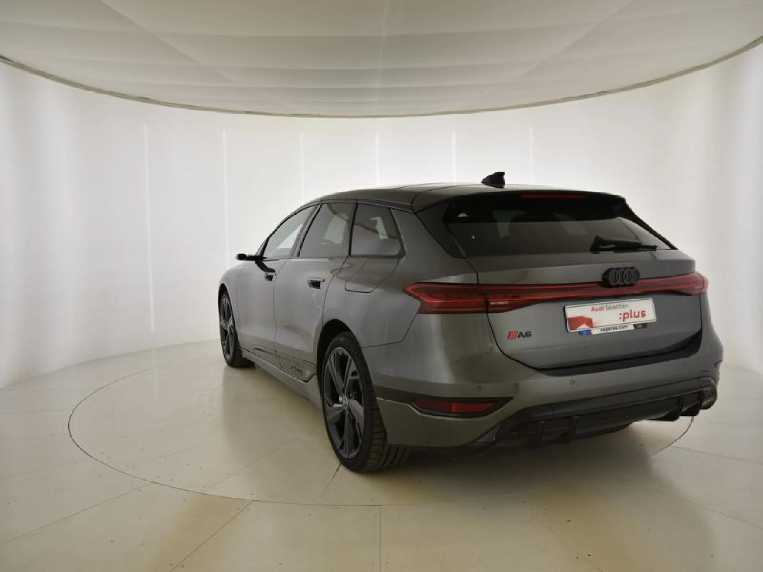 AUDI A6 E TRON AVANT BLACK LINE E TRON - Foto 2