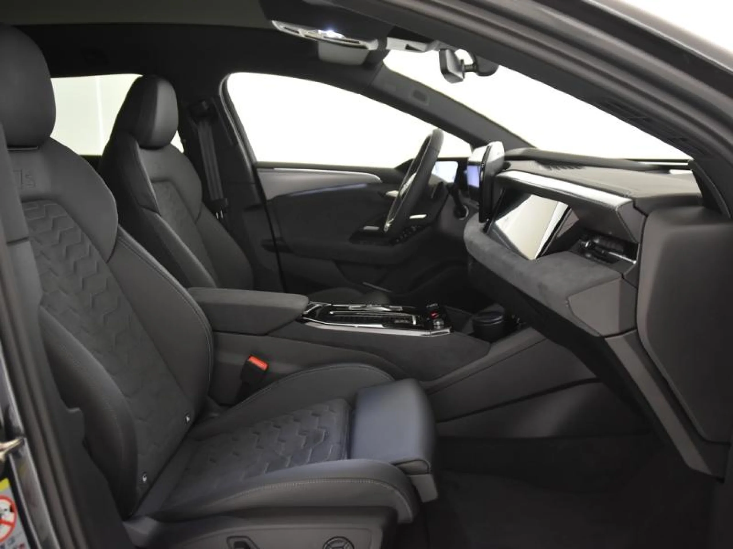 AUDI A6 E TRON AVANT BLACK LINE E TRON - Foto 5