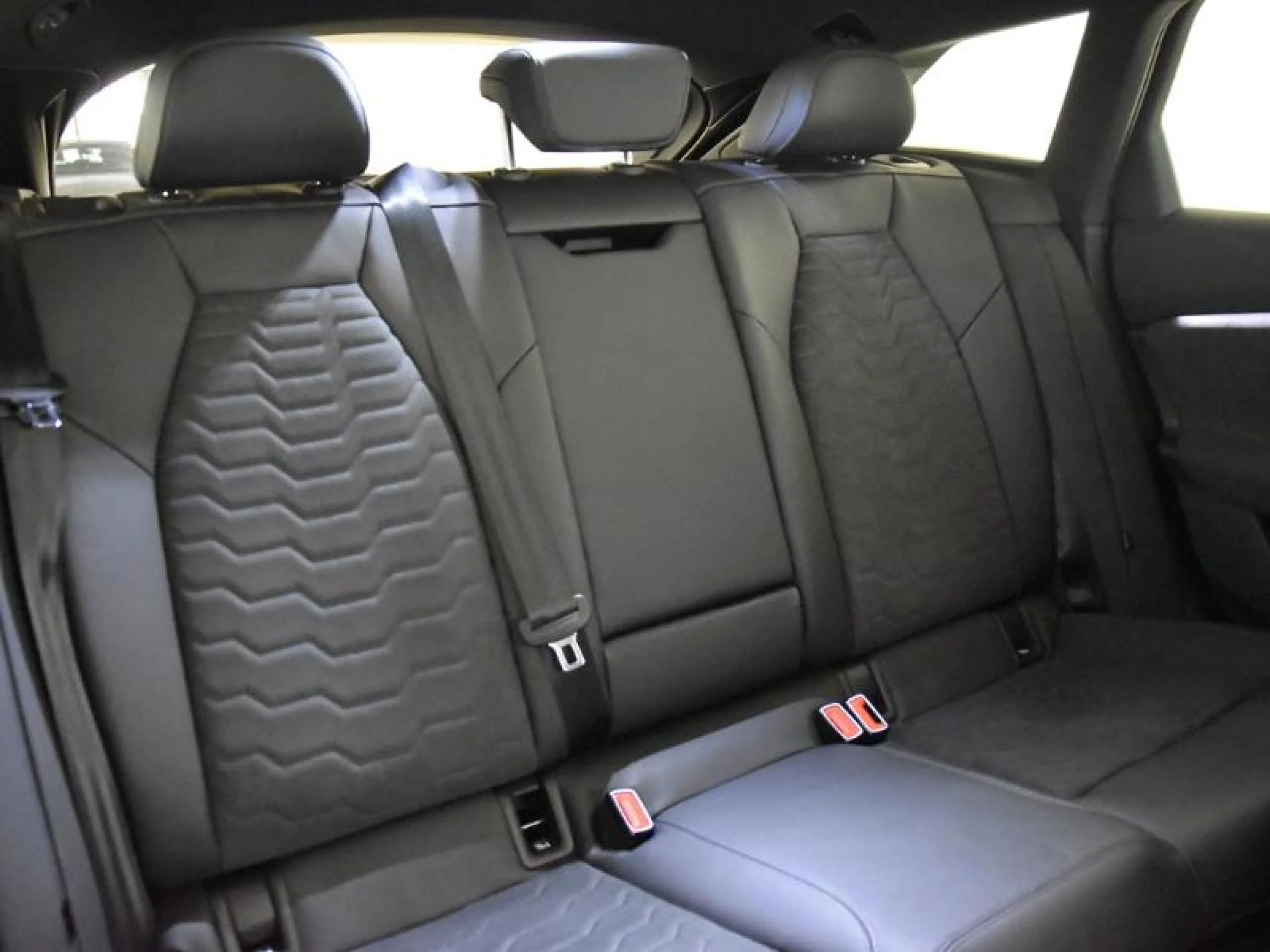 AUDI A6 E TRON AVANT BLACK LINE E TRON - Foto 6