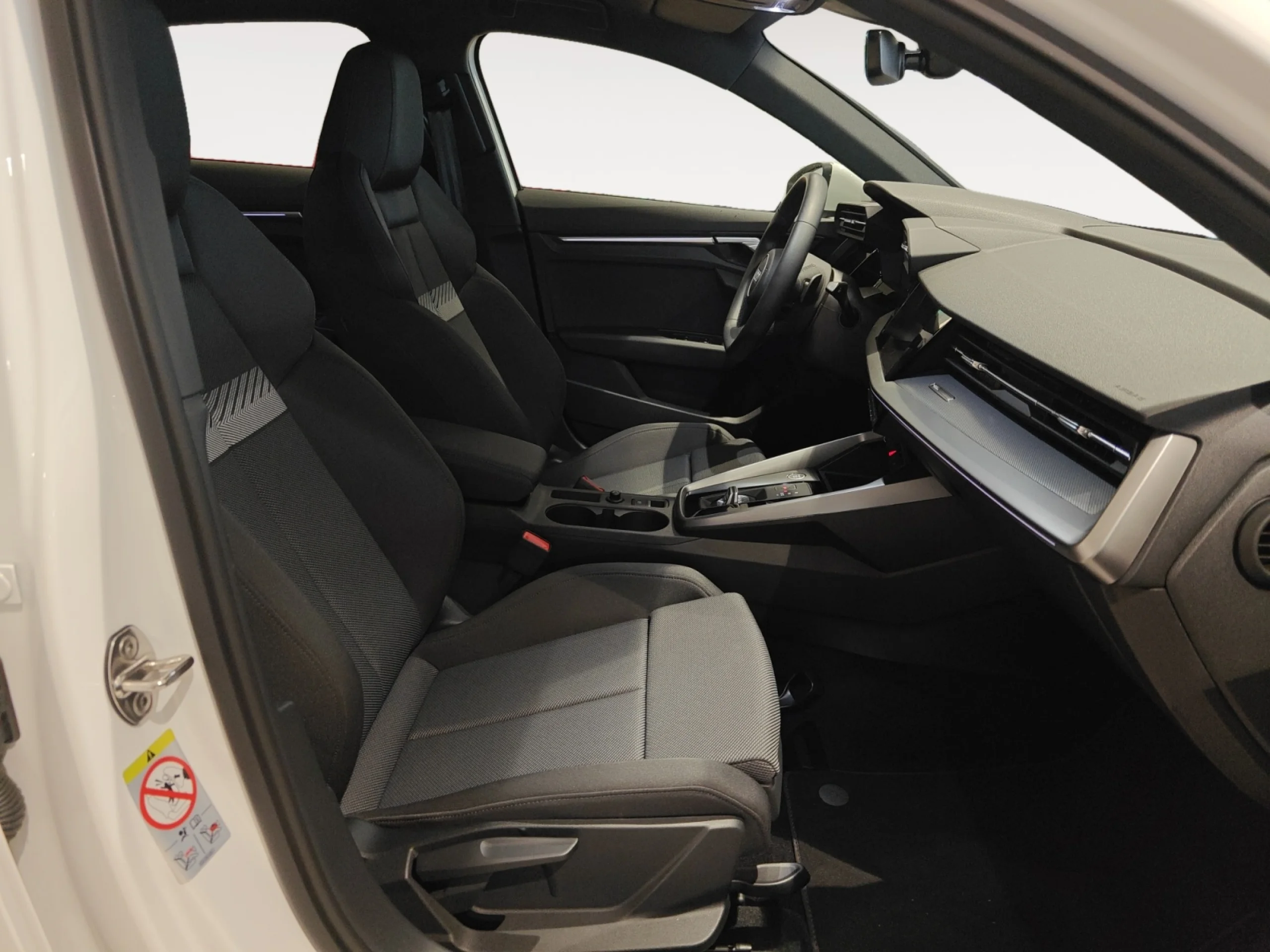 AUDI A3 SPORTBACK S LINE 40 TFSI E 150KW S TRON - Foto 9