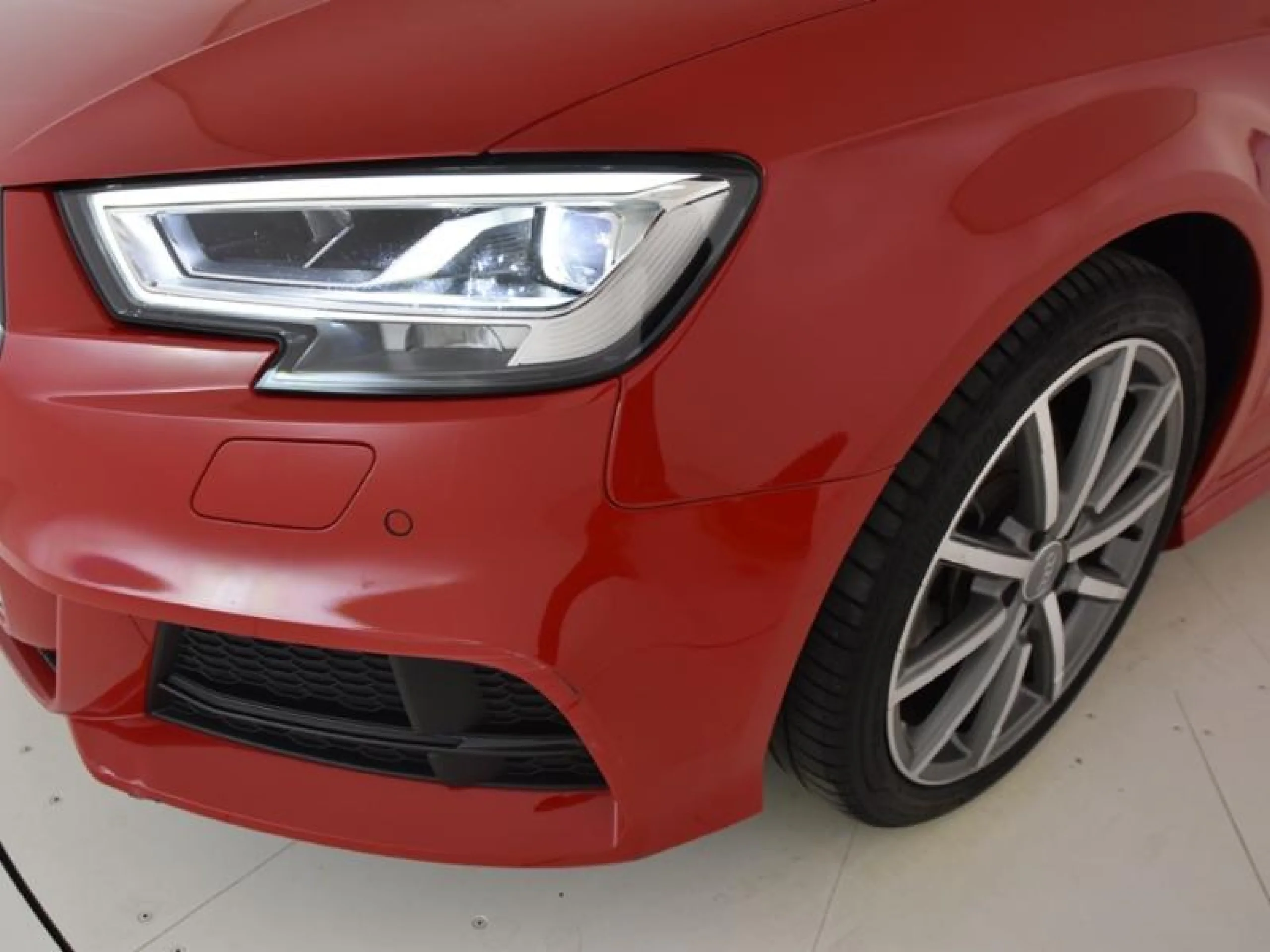 AUDI A3 BLACK LINE 35 TFSI 110KW S TRONIC SPORTB - Foto 19