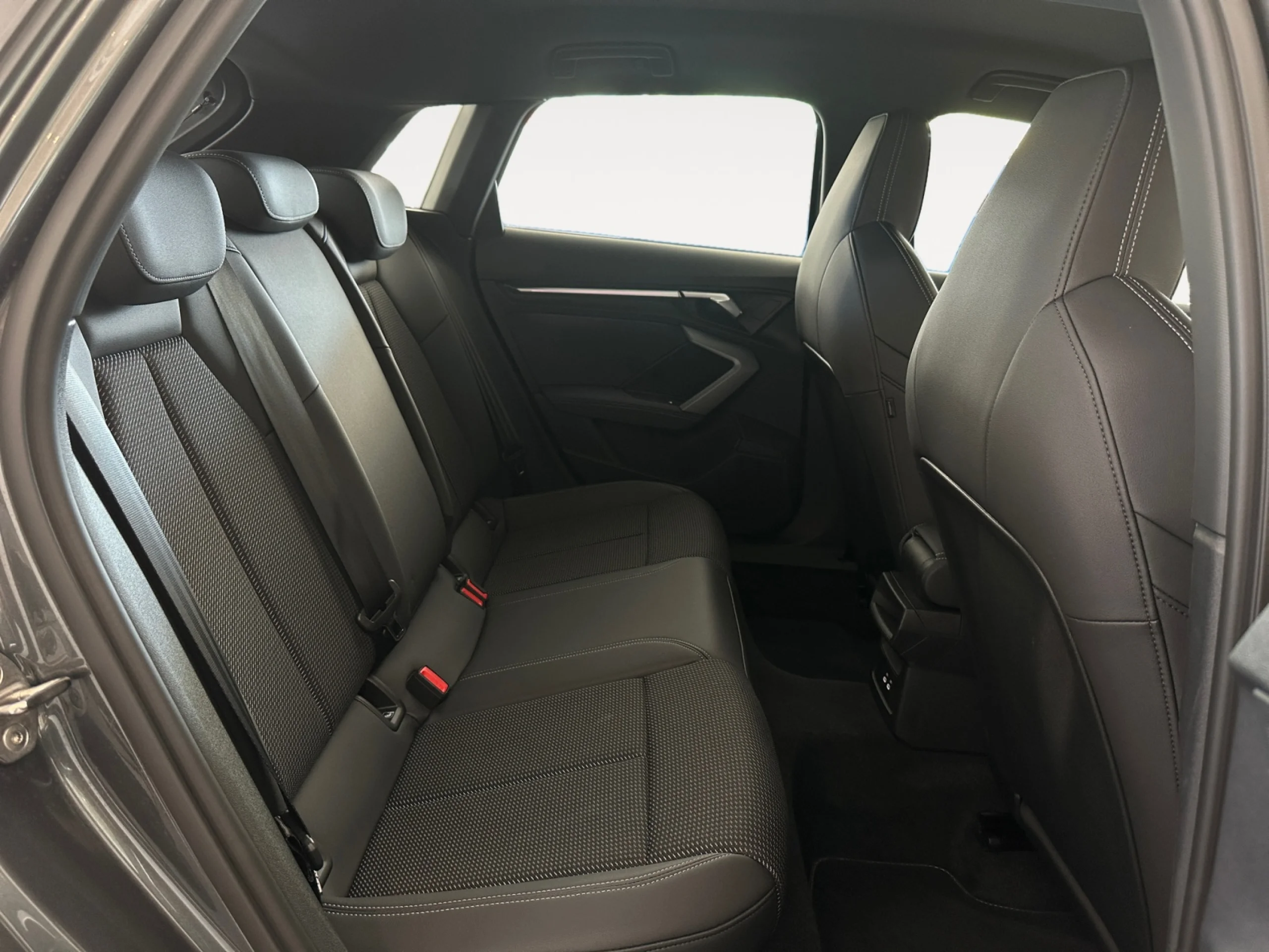 AUDI A3 SPORTBACK S LINE 35 TDI 110KW (150CV) - Foto 8