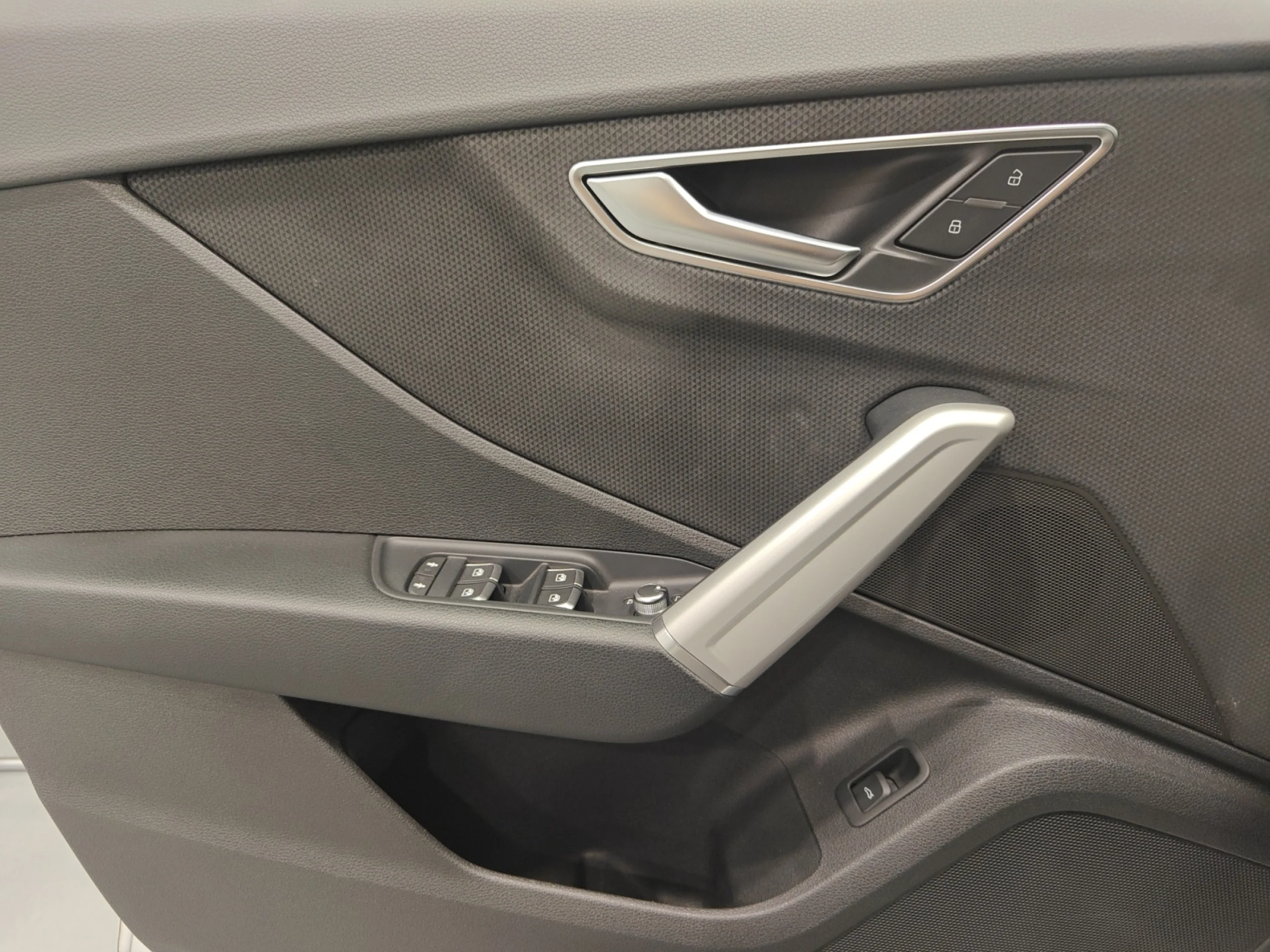 AUDI Q2 S LINE 30 TFSI 85KW (116CV) - Foto 13
