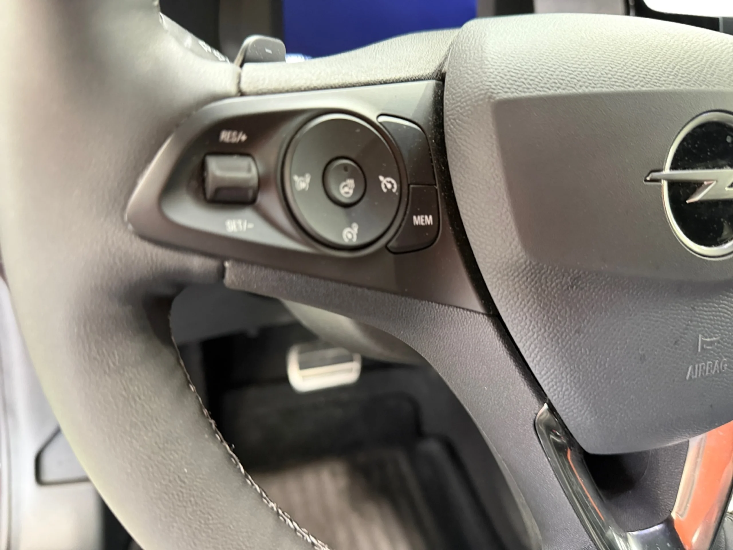 OPEL CORSA 1.2T XHLHYBRID 74KW GS EDCT - Foto 9