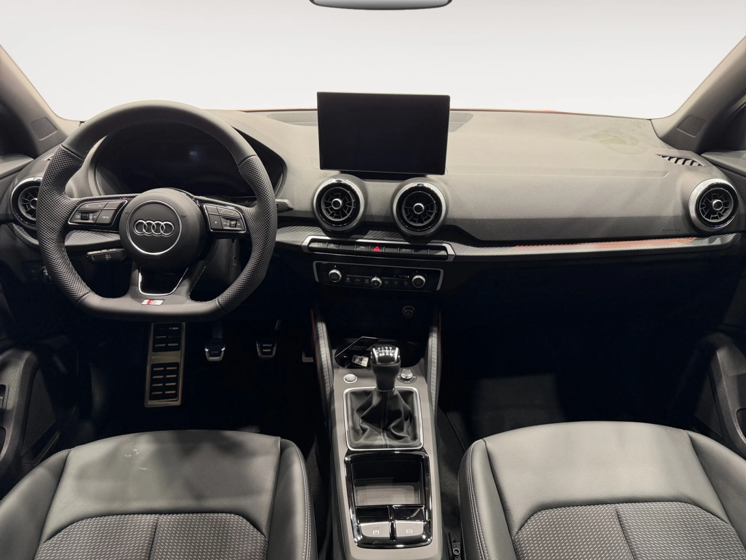 AUDI Q2 ADRENALIN BLACK EDIT 30 TDI 85KW (116CV) - Foto 4