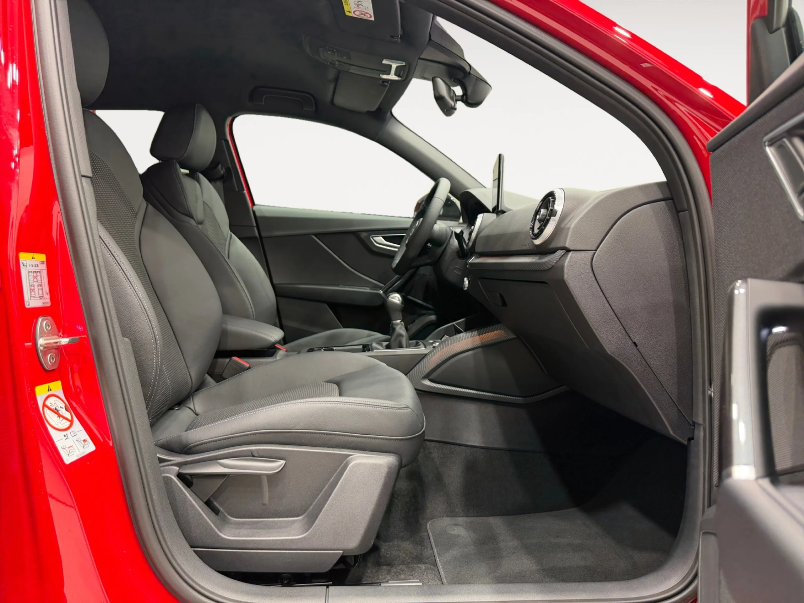 AUDI Q2 ADRENALIN BLACK EDIT 30 TDI 85KW (116CV) - Foto 5
