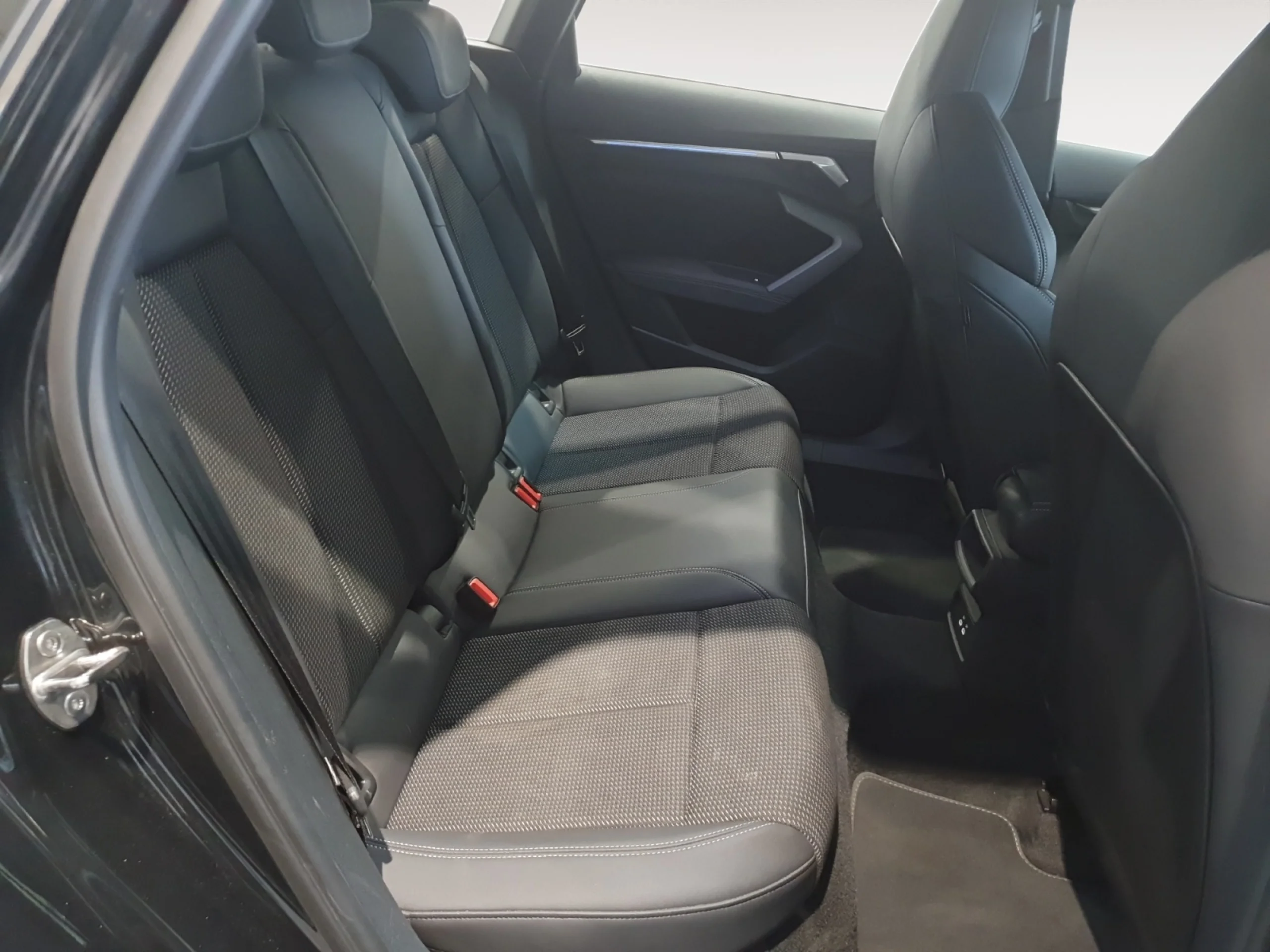 AUDI A3 SPORTBACK GENUINE 35 TDI 110KW S TRONIC - Foto 8