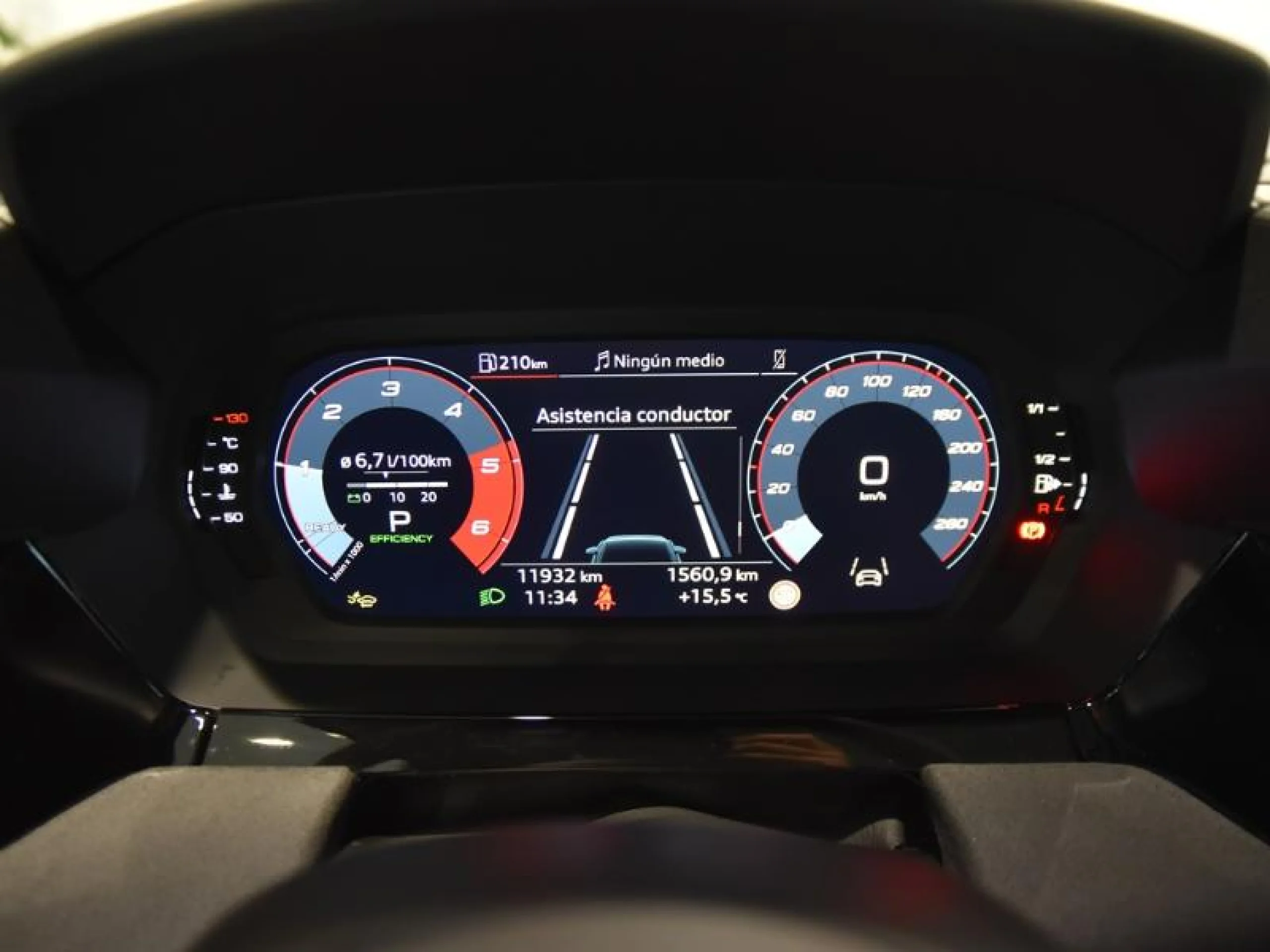 AUDI A3 SEDAN BLACK LINE 35 TDI 110KW S TRONIC - Foto 15