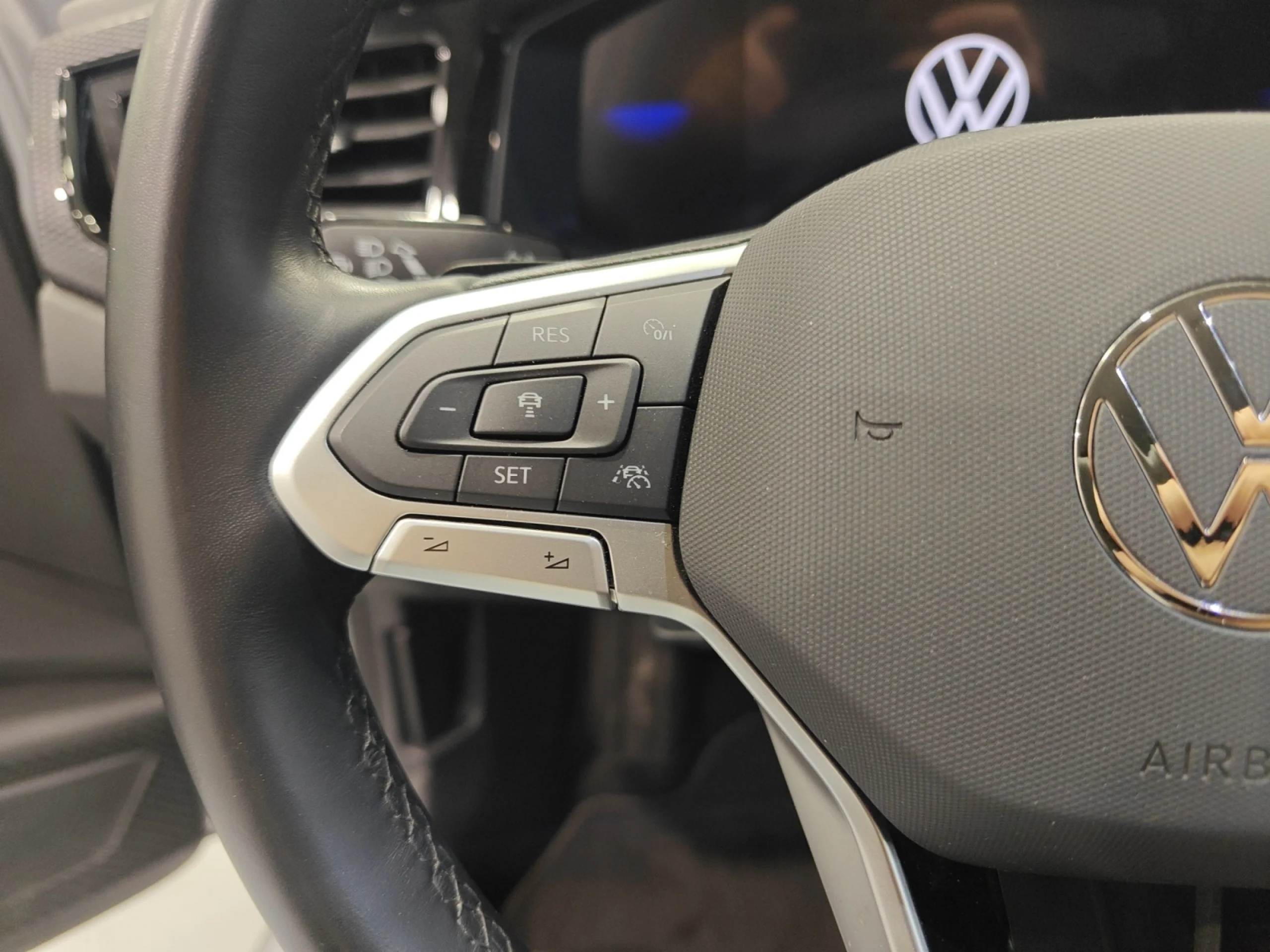 VOLKSWAGEN TAIGO ··MÁS·· 1.0 TSI 85KW (115CV) - Foto 11