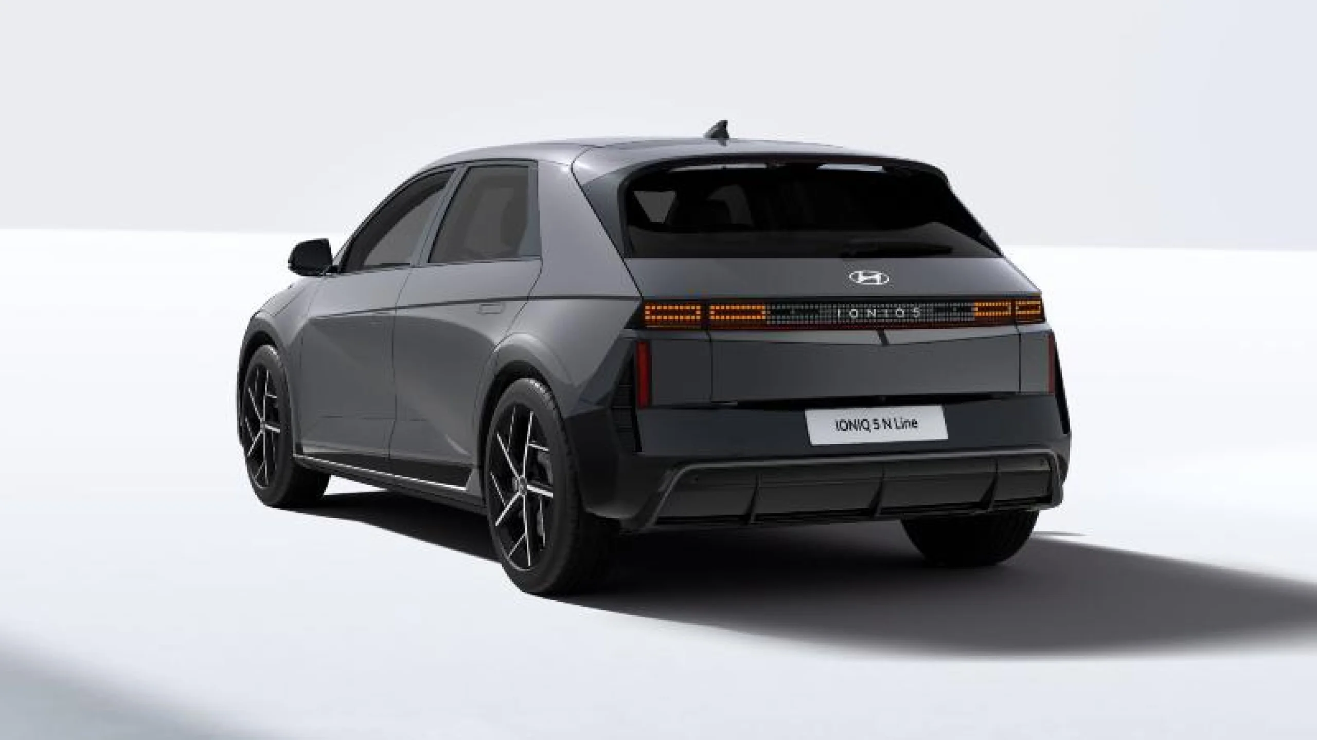 HYUNDAI IONIQ 5 84KWH 168KW (228CV) N LINE RWD - Foto 3