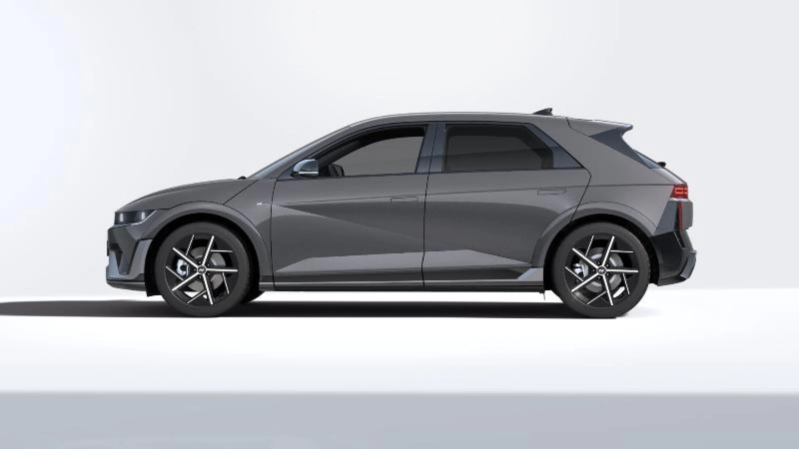 HYUNDAI IONIQ 5 84KWH 168KW (228CV) N LINE RWD - Foto 5