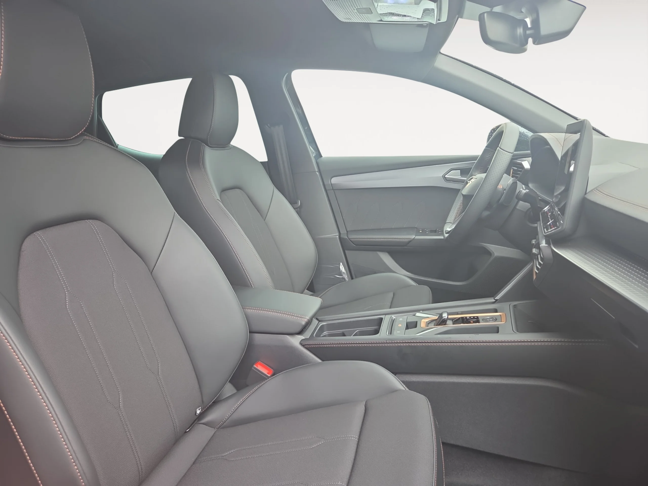 CUPRA LEON 1.5 ETSI 110KW (150CV) DSG - Foto 14