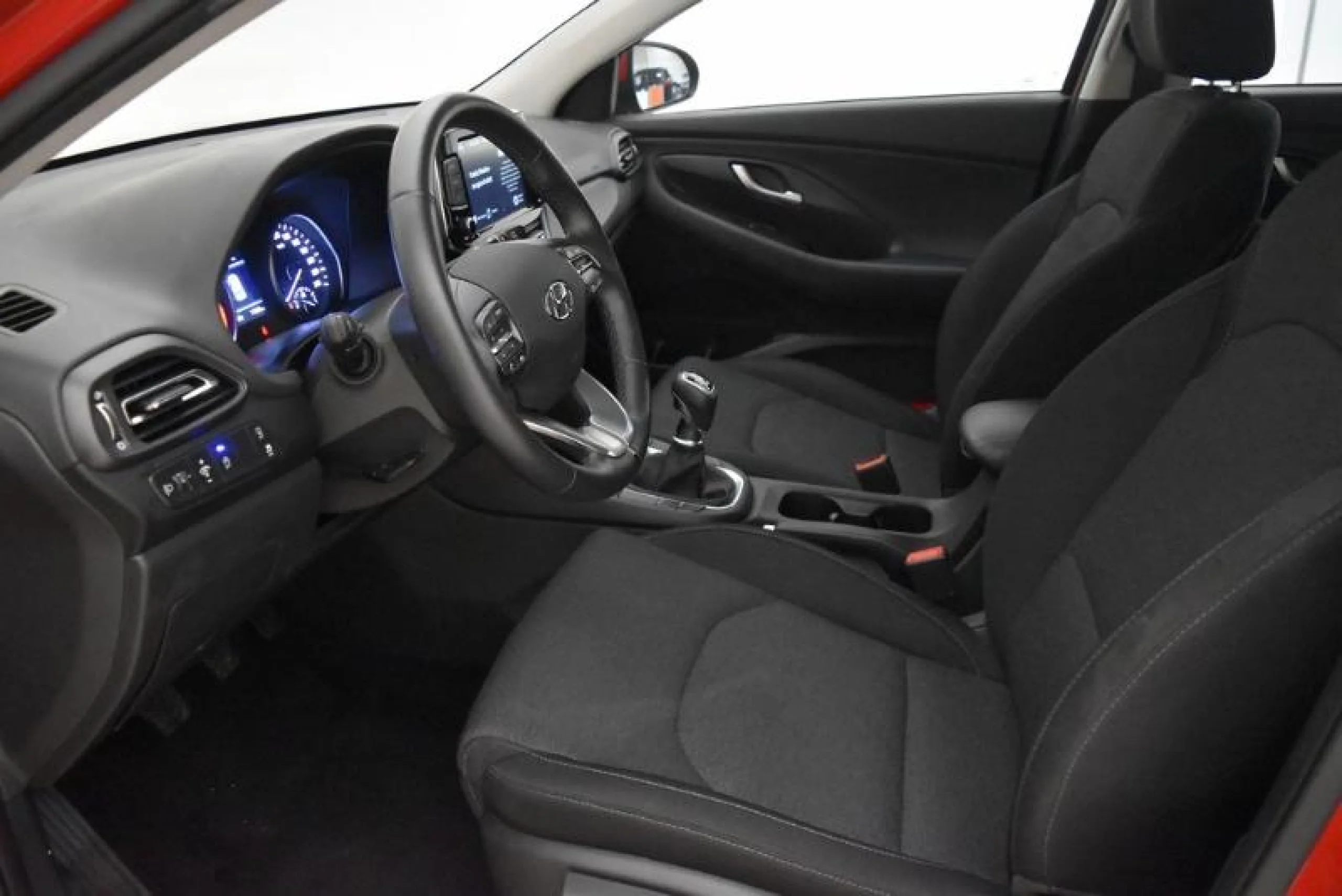 HYUNDAI I30 1.6 CRDI 81KW (110CV) TECNO - Foto 6