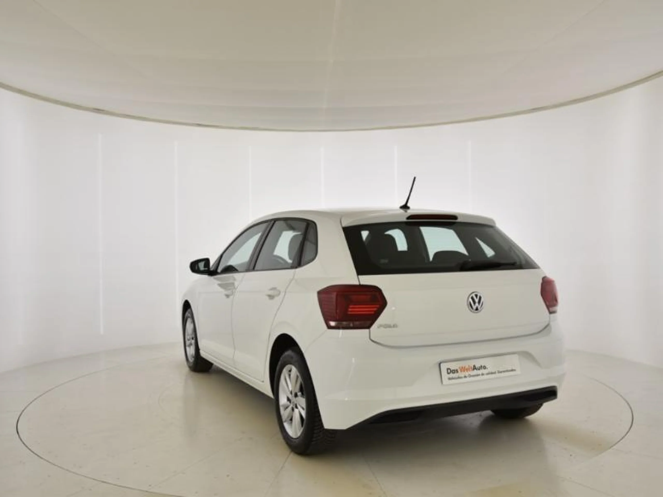 VOLKSWAGEN POLO ADVANCE 1.6 TDI 70KW (95CV) - Foto 2