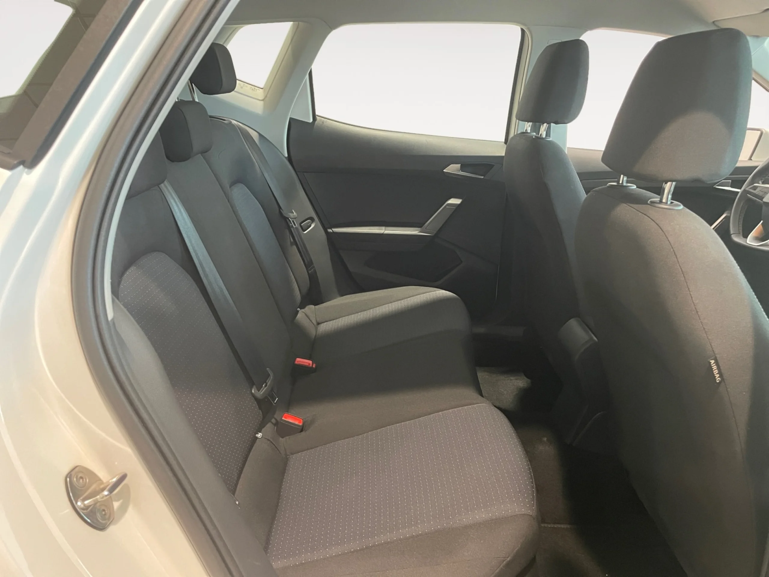 SEAT ARONA 1.0 TSI 81KW (110CV) STYLE XL - Foto 6