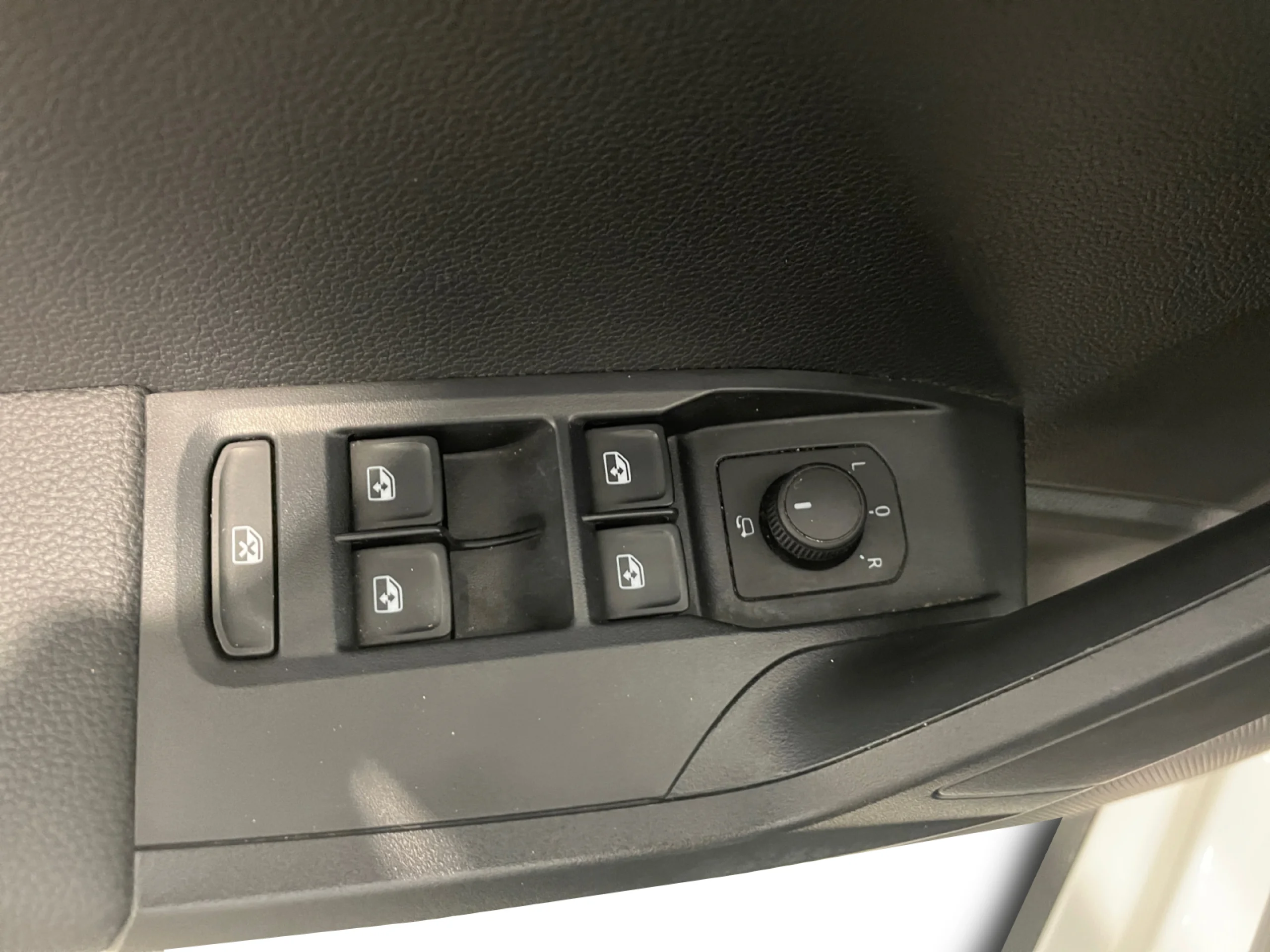 SEAT ARONA 1.0 TSI 81KW (110CV) STYLE XL - Foto 9