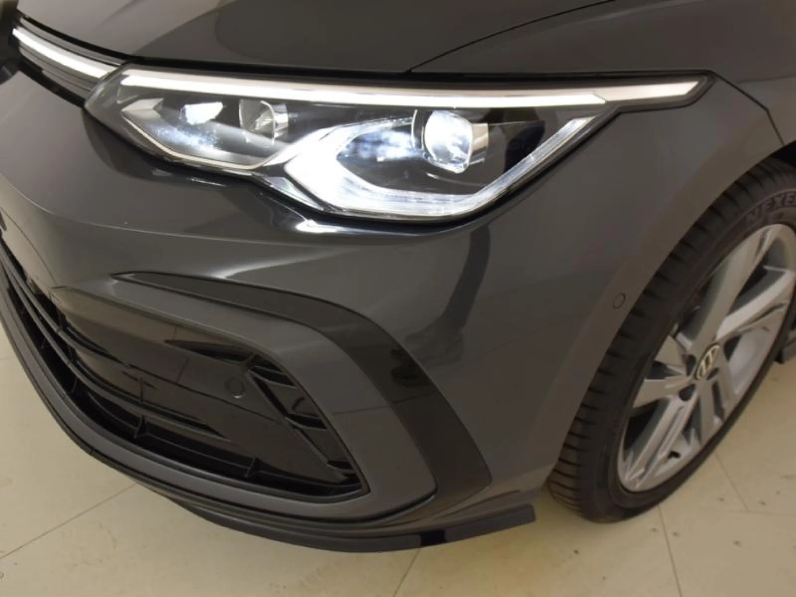 VOLKSWAGEN GOLF R LINE 1.5 TSI 96KW (130CV) - Foto 21