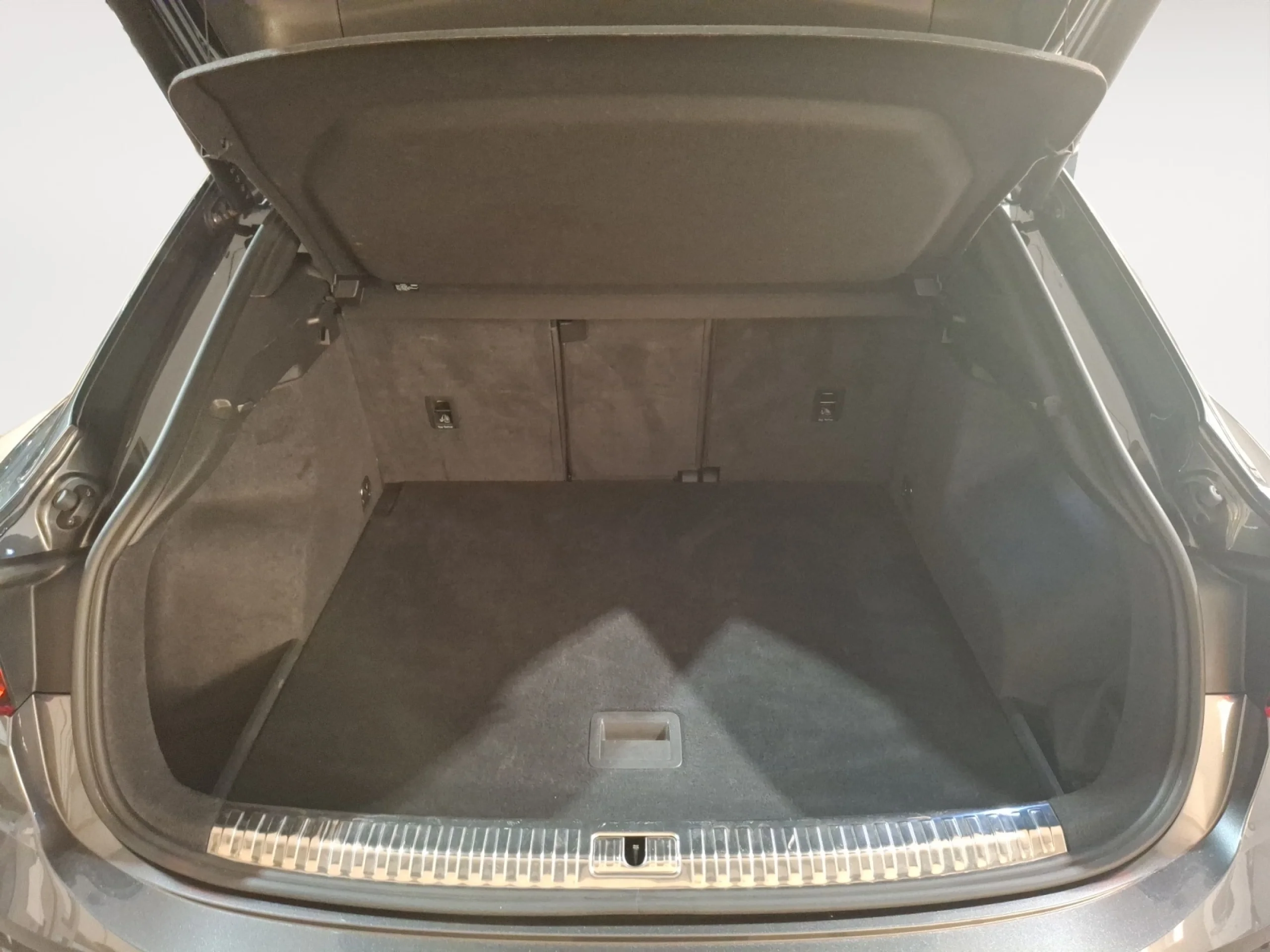 AUDI Q3 SPORTBACK 35 TFSI 110KW(150CV) S TRONIC BLACK LINE - Foto 10