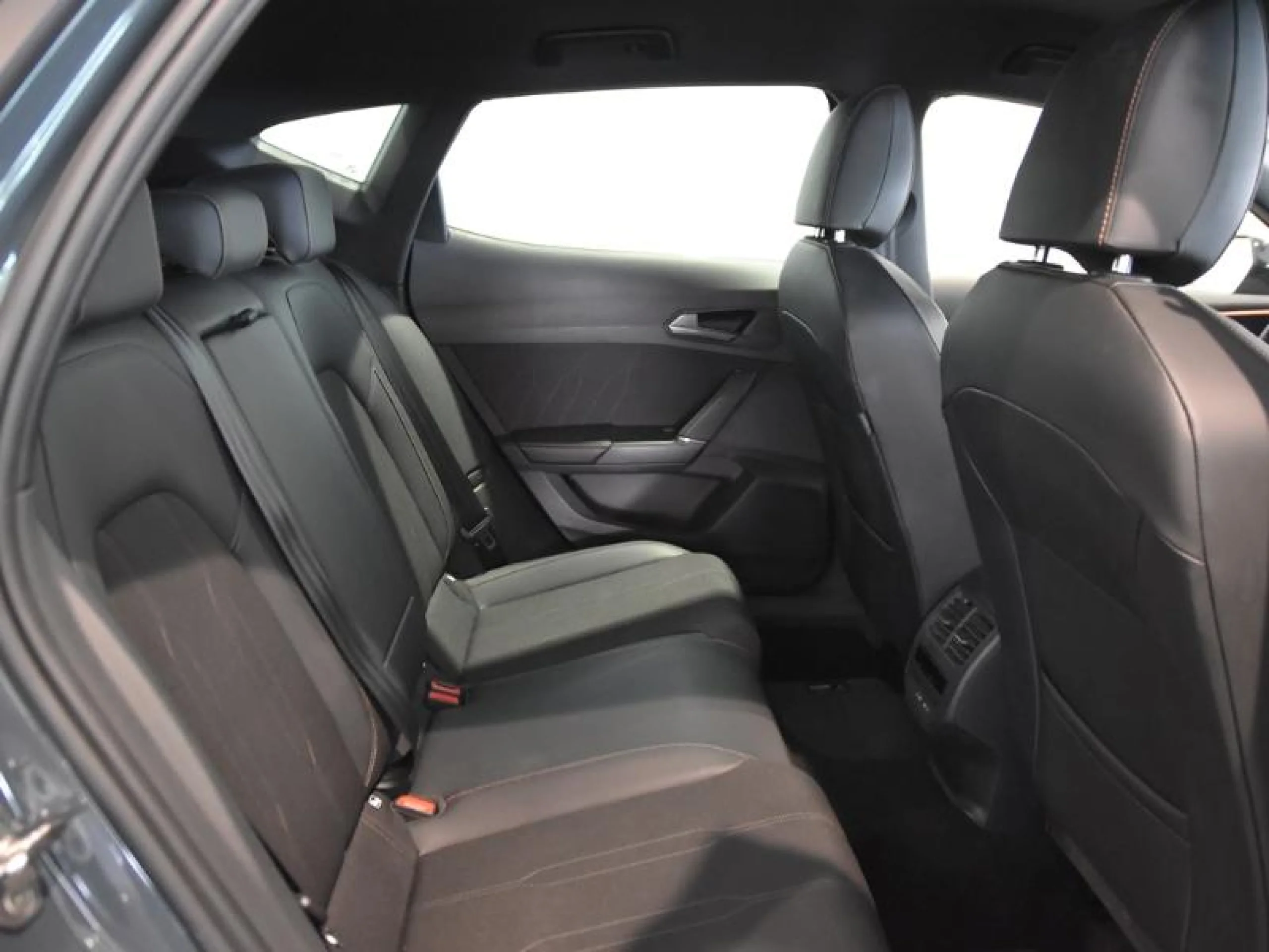 CUPRA FORMENTOR 1.5 TSI 110KW (150 CV) - Foto 6