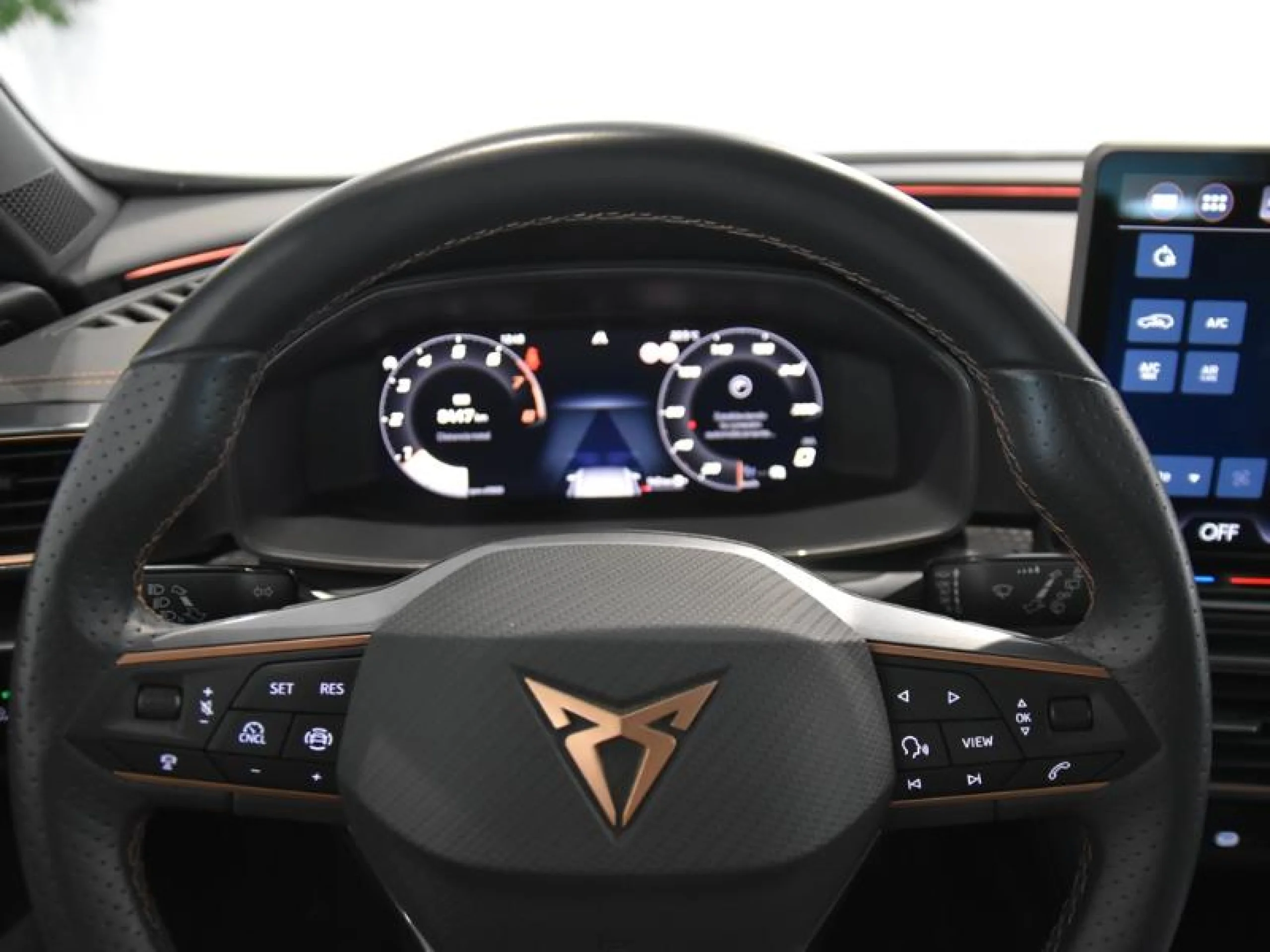 CUPRA FORMENTOR 1.5 TSI 110KW (150 CV) - Foto 16