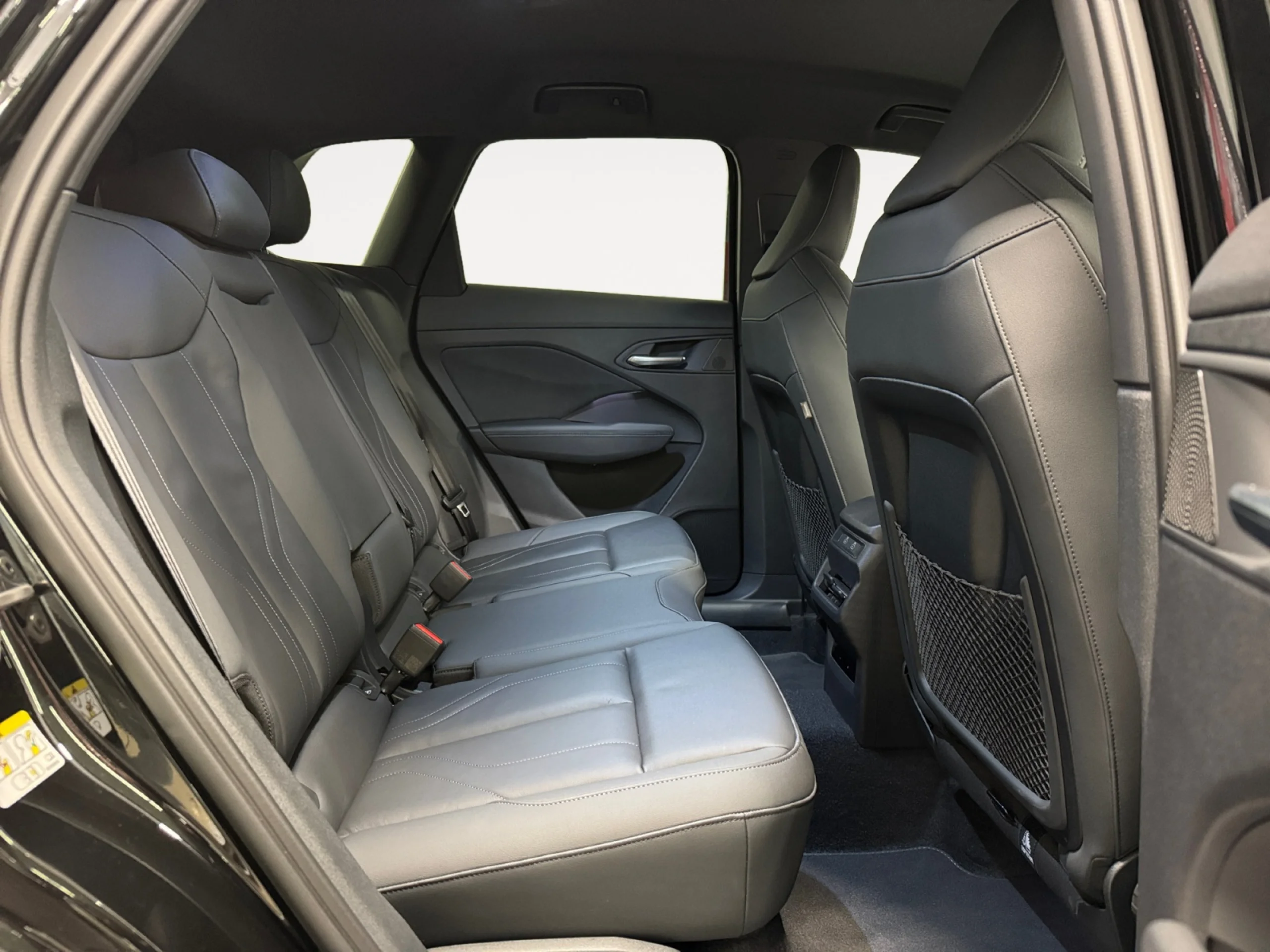 AUDI Q3 Q3 SUV LAUNCH EDITION E HYBRID  200 KW S TRONIC - Foto 6