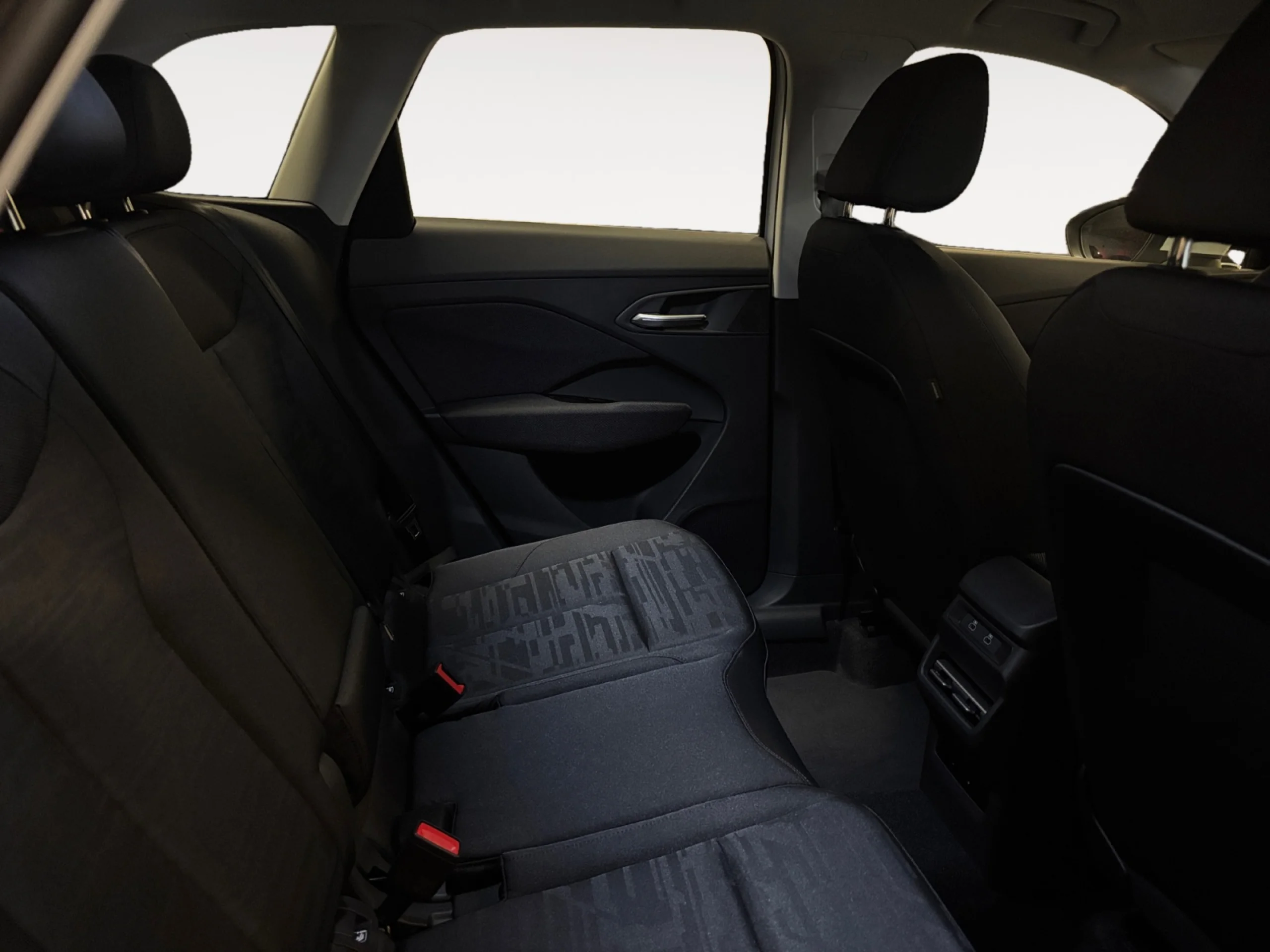 AUDI Q3 Q3 SUV ADVANCED TFSI  110 KW S TRONIC - Foto 6