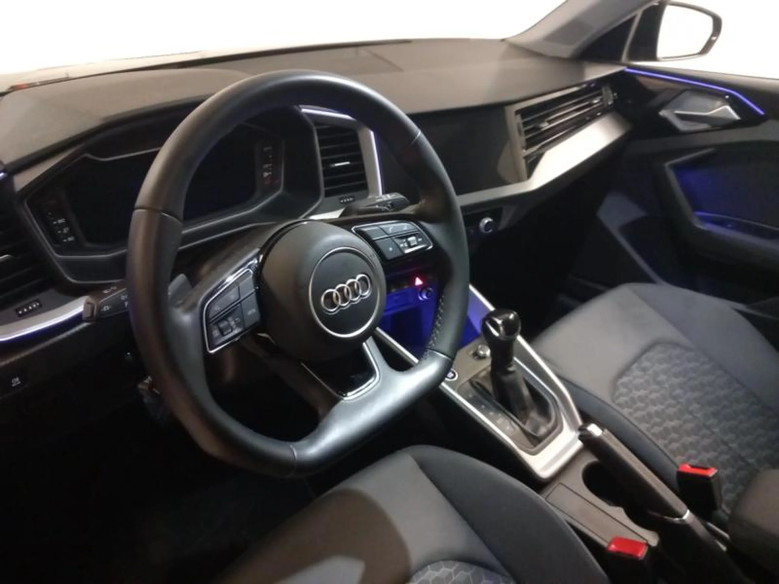 AUDI A1 SPORTBACK ADRENALIN BLACK ED 30TFSI 85KW - Foto 9