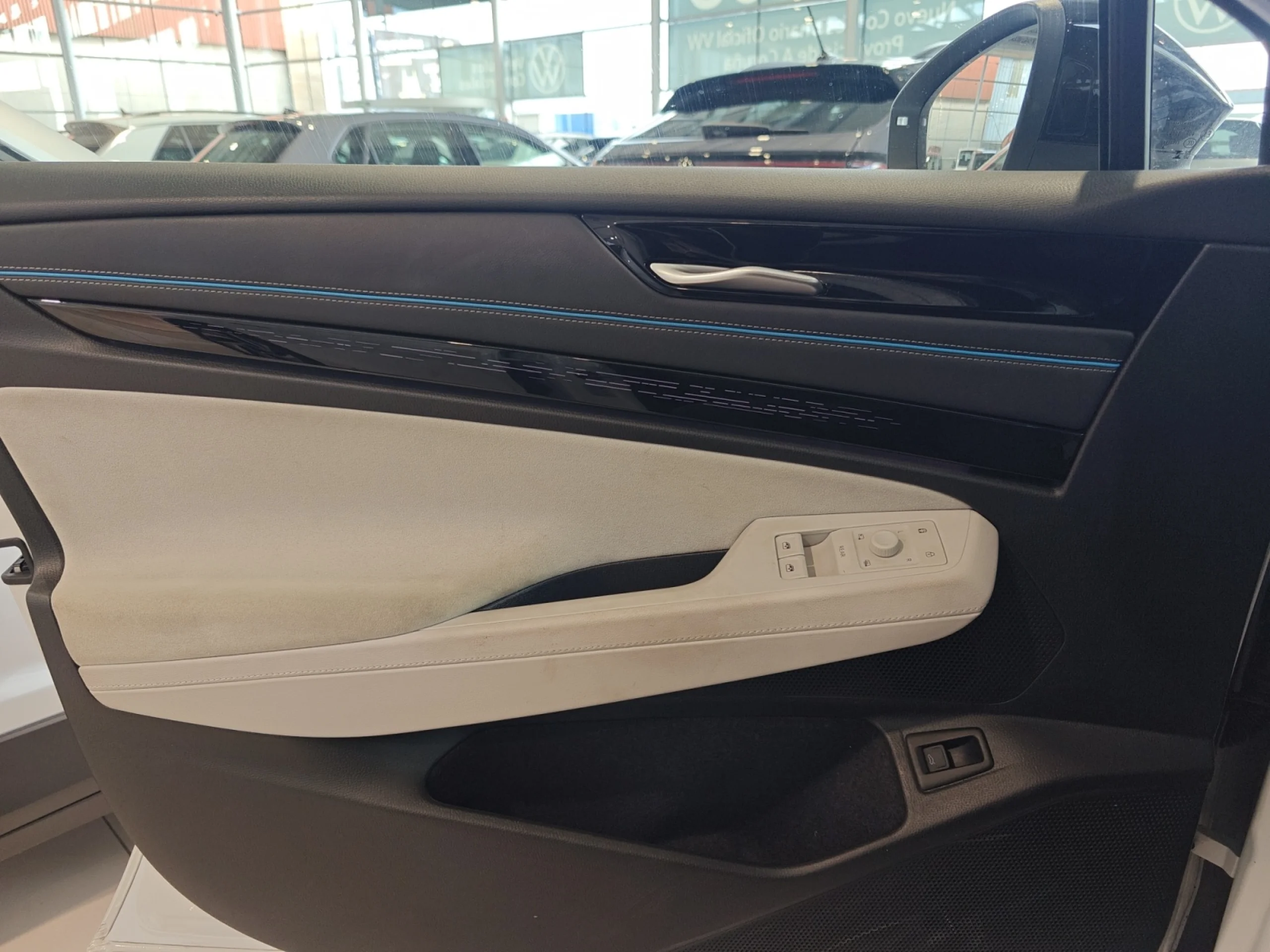 VOLKSWAGEN Id.7 PRO 210KW (286CV) 77KWH AUTOMÁTICO - Foto 13