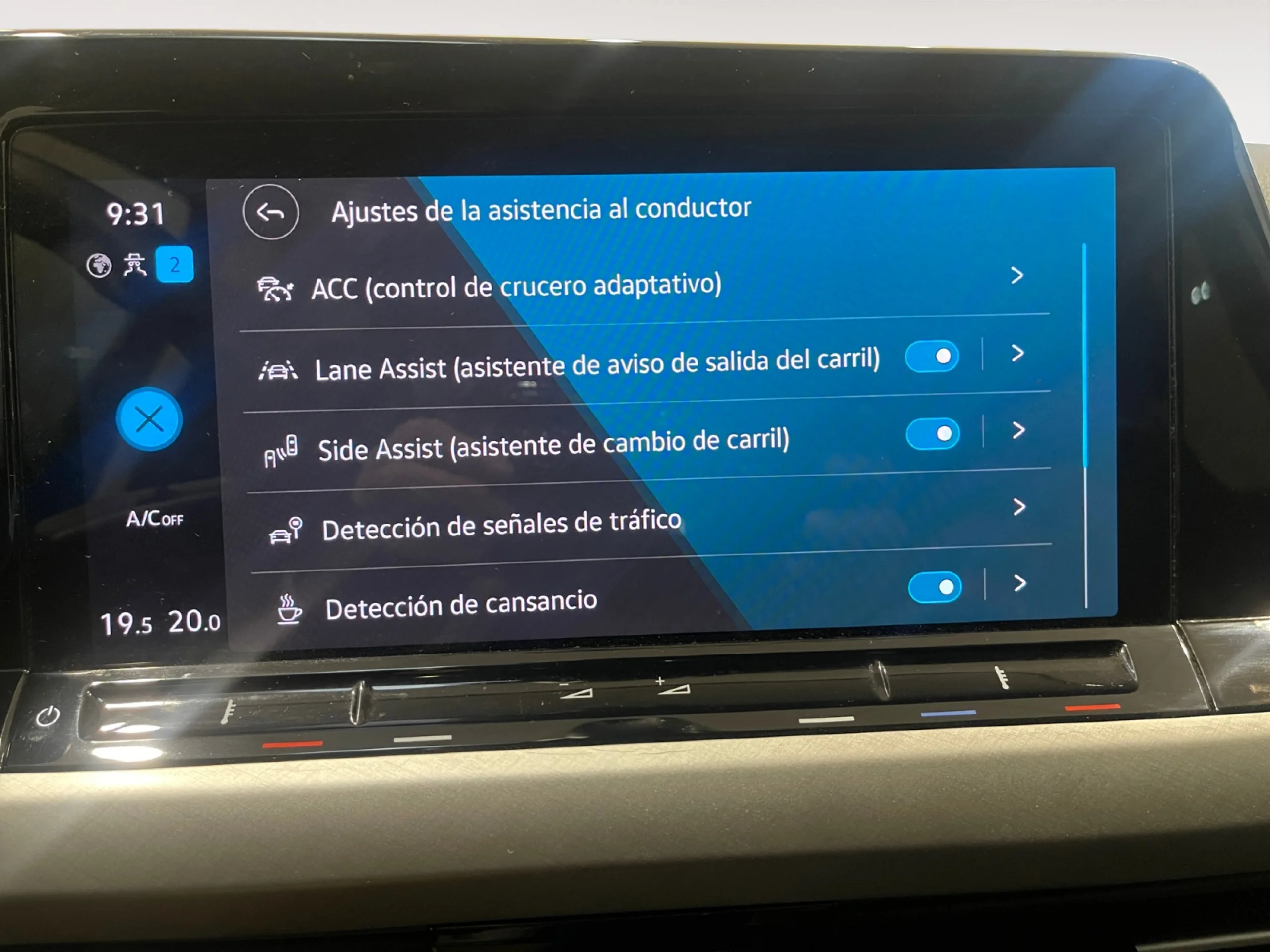 VOLKSWAGEN GOLF LIFE 1.0 ETSI 81KW (110CV) DSG - Foto 16