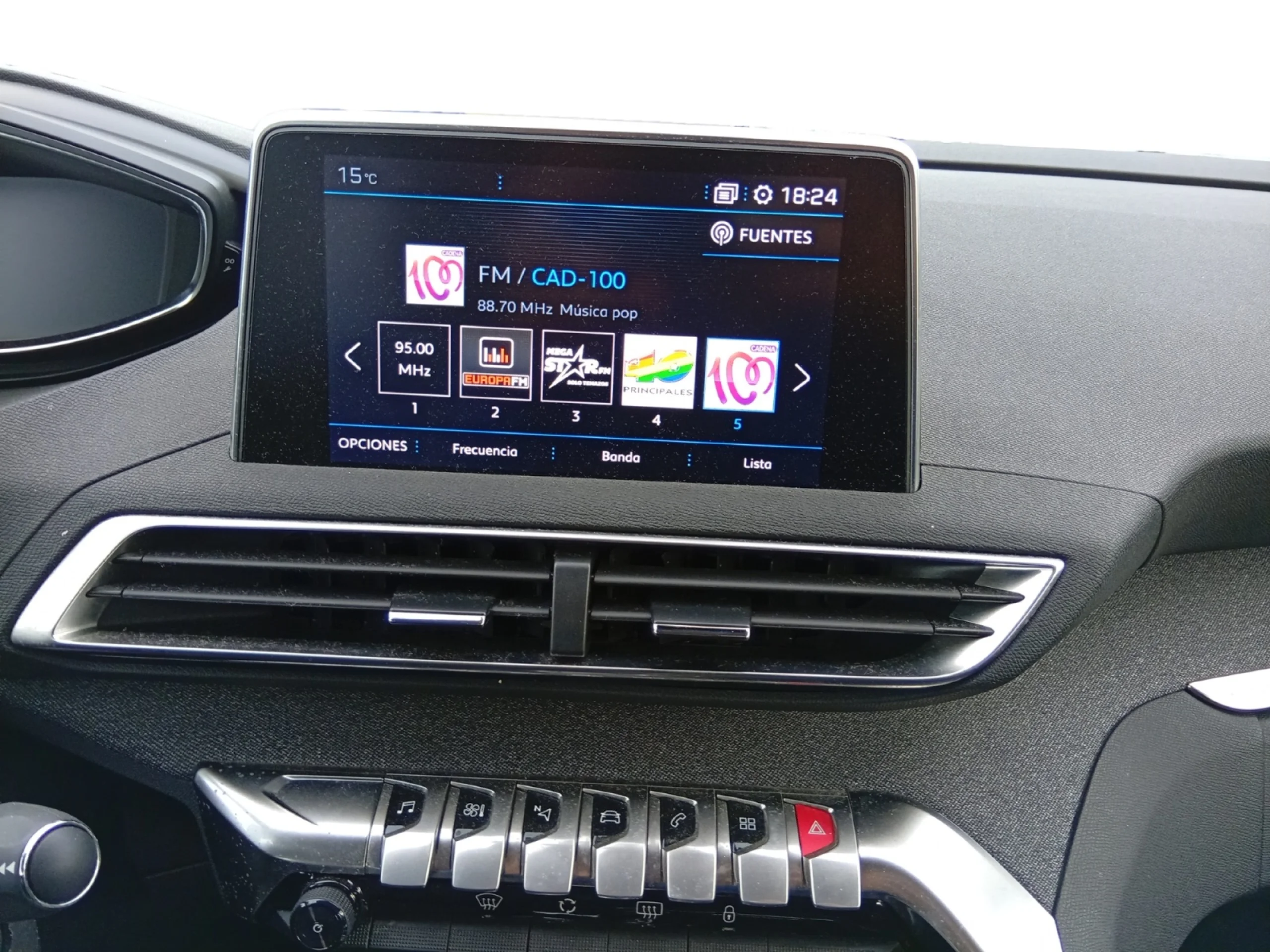 PEUGEOT 3008 ALLURE BLUEHDI 96KW (130CV) S - Foto 9