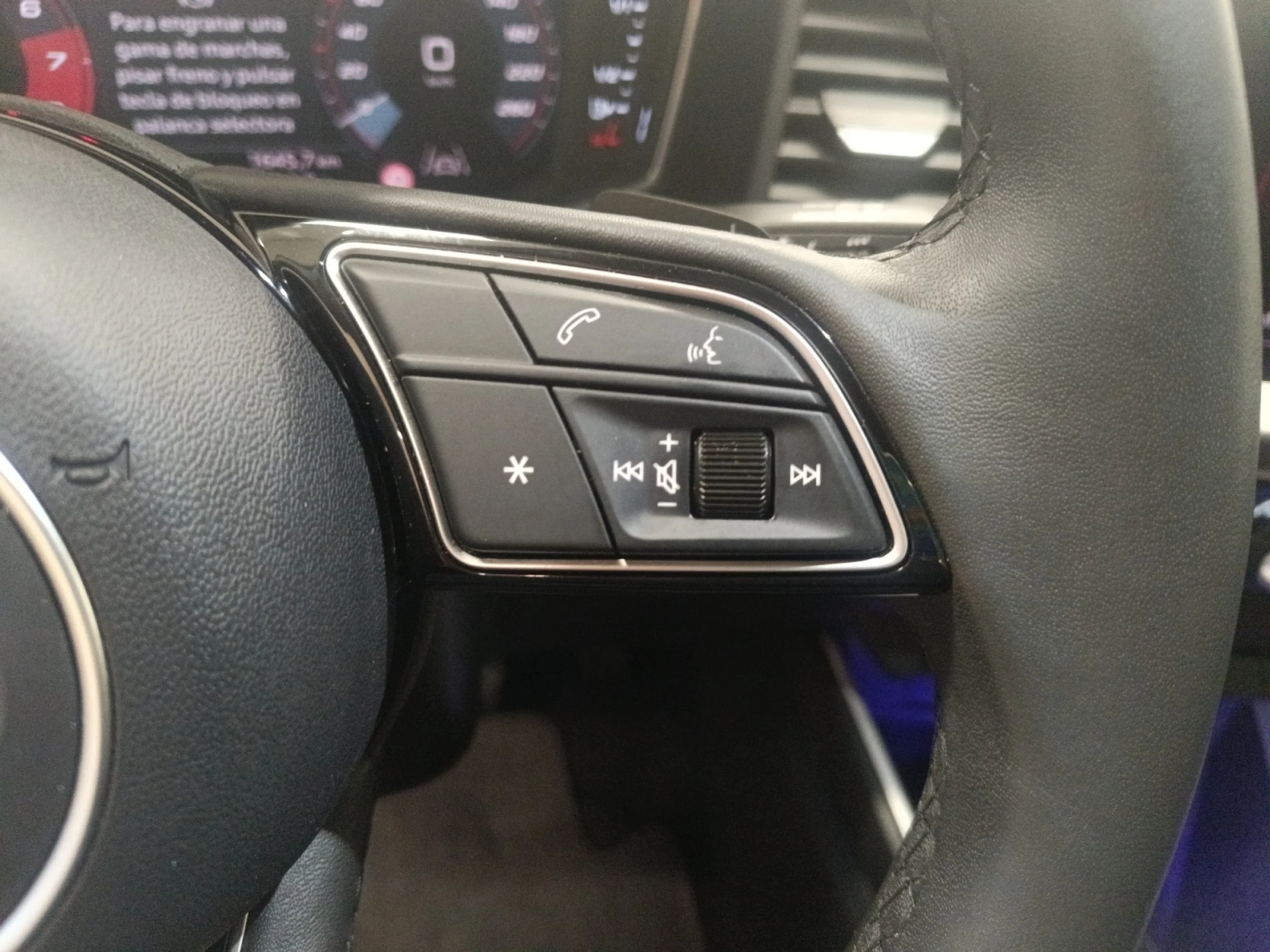 AUDI A1 SPORTBACK ADRENALIN 30 TFSI 85KW S TRON - Foto 10