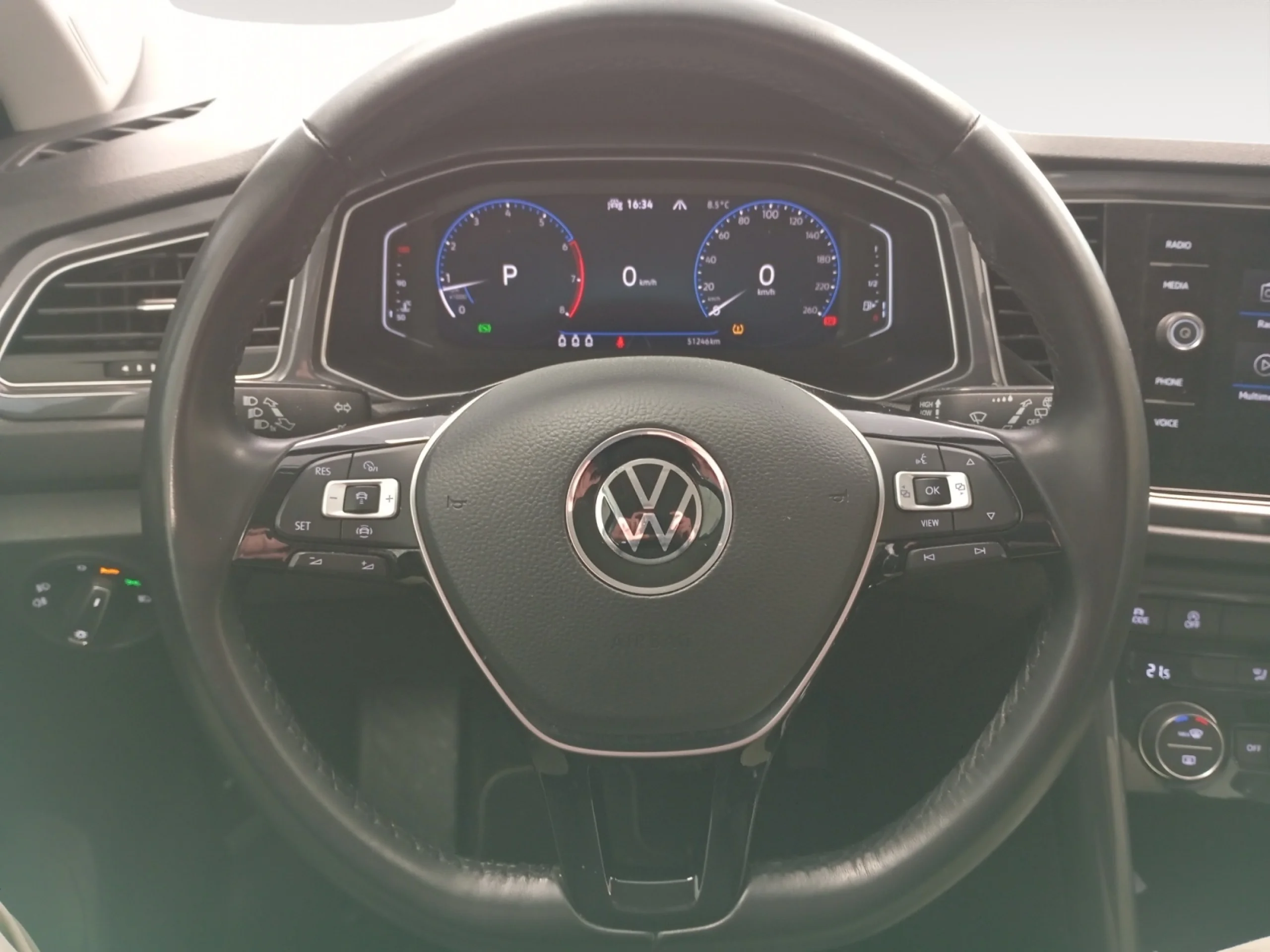 VOLKSWAGEN T ROC SPORT 1.5 TSI 110KW (150CV) DSG - Foto 11