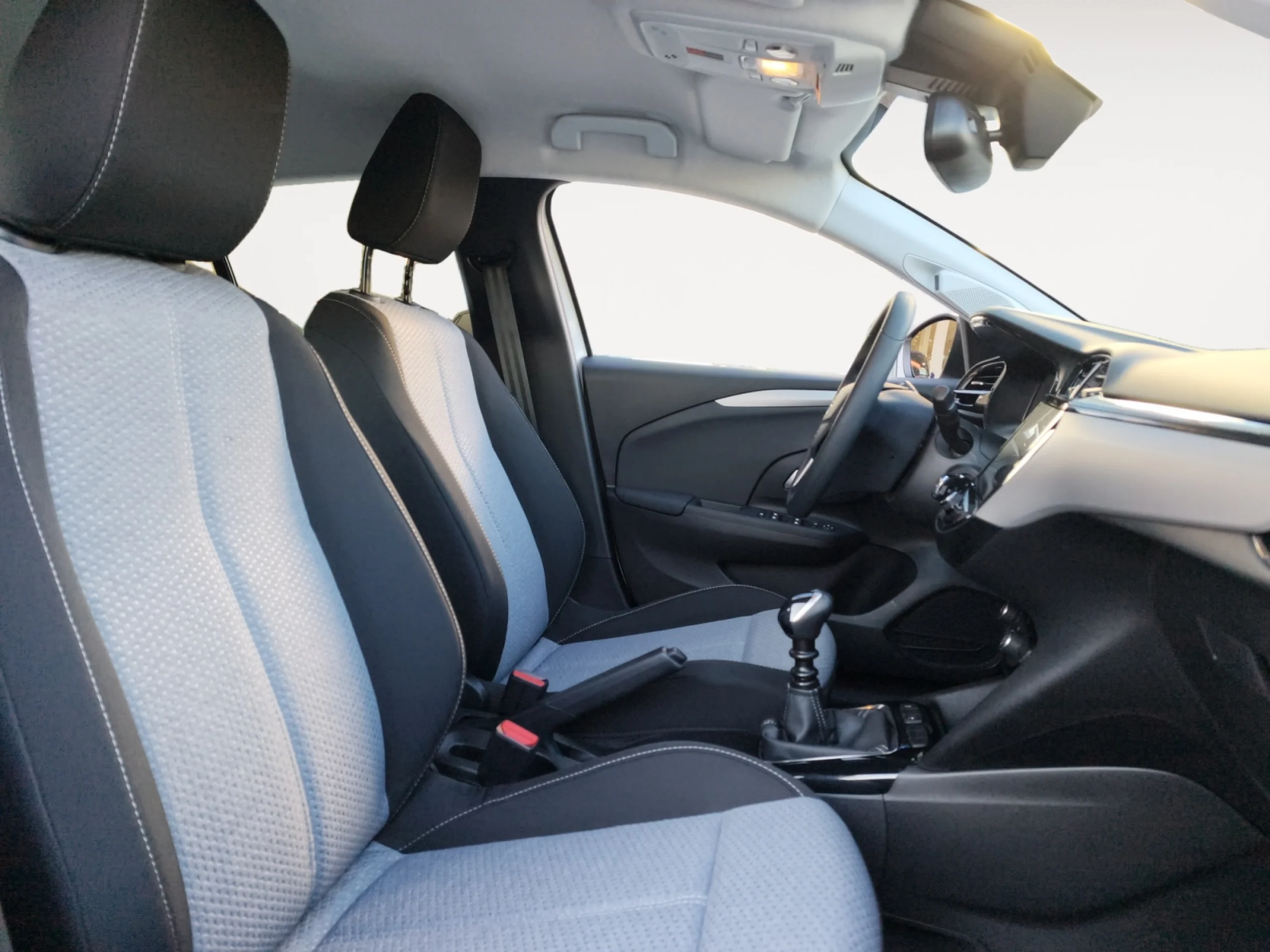 OPEL CORSA 1.2T XHL 74KW (100CV) EDITION - Foto 5