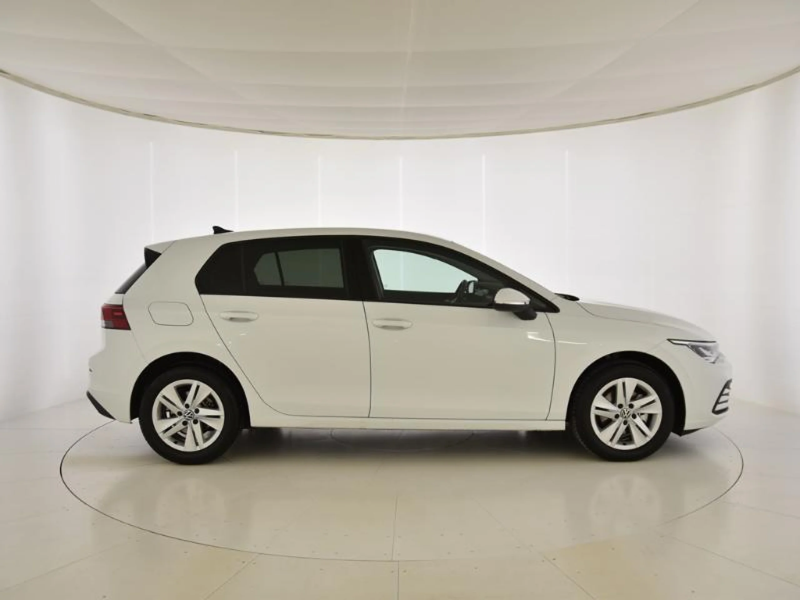 VOLKSWAGEN GOLF LIFE 1.5 ETSI 96KW (130CV) DSG - Foto 3