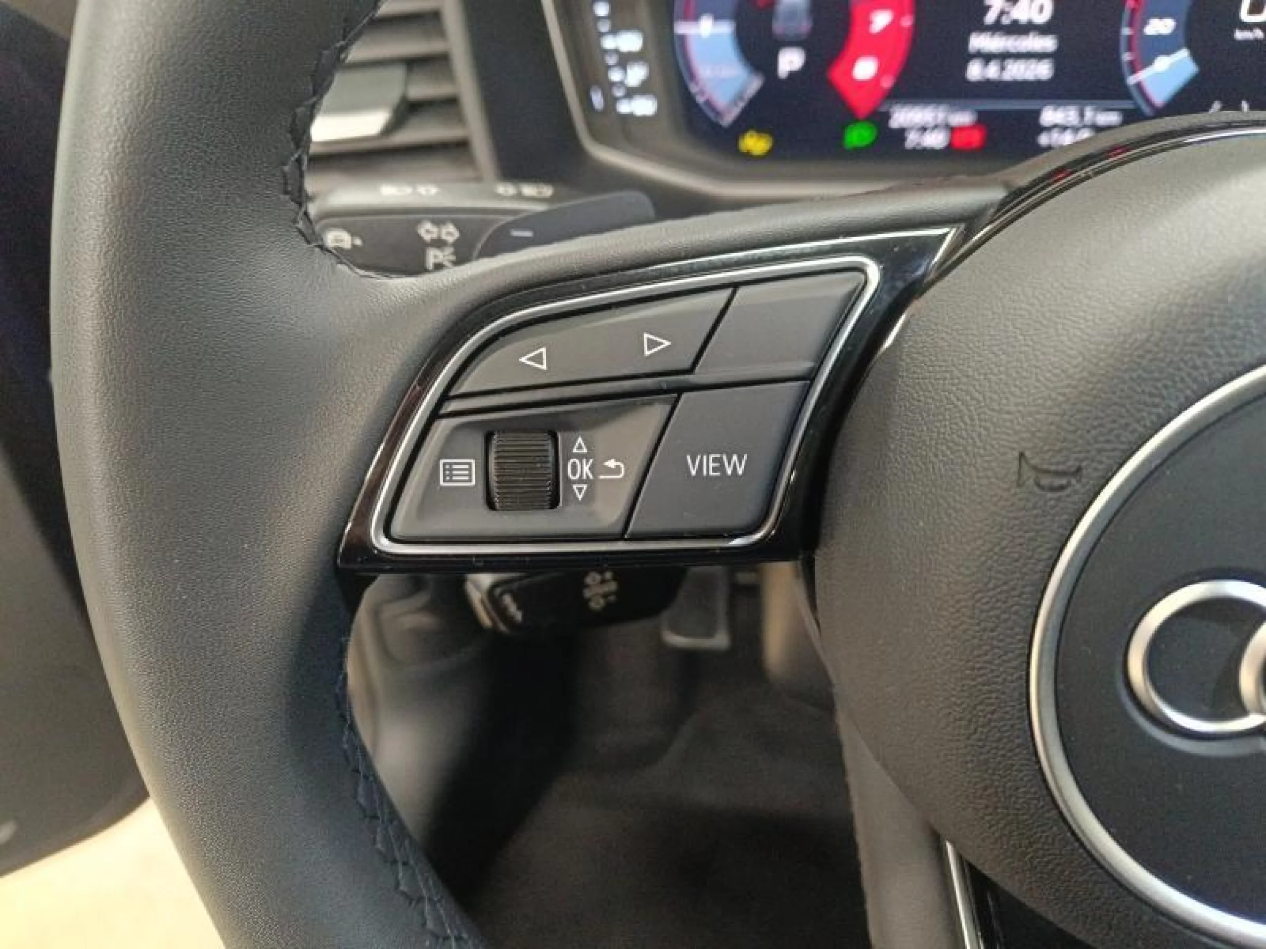AUDI A1 SPORTBACK ADRENALIN 35 TFSI 110KW S TRON - Foto 12