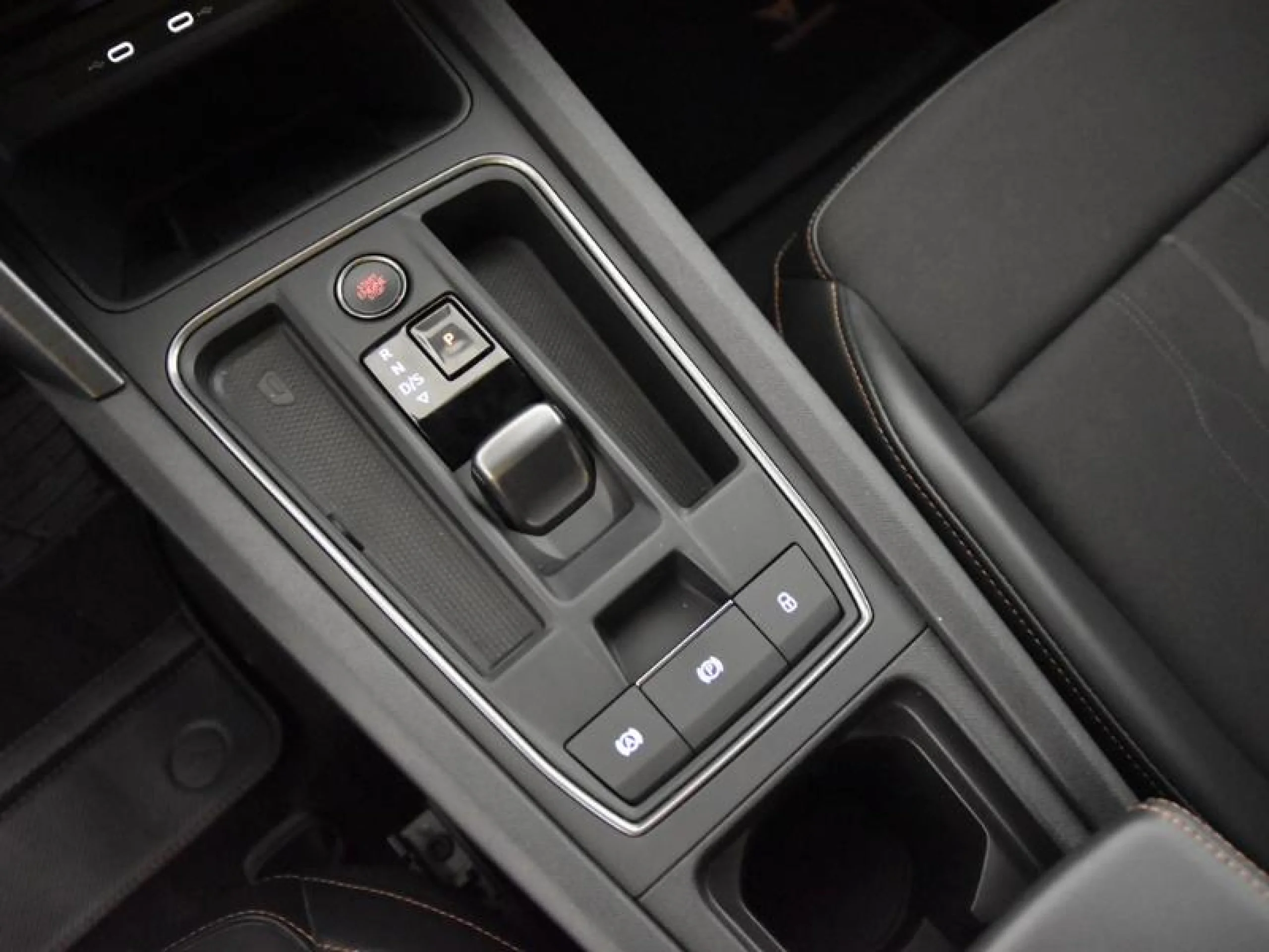 CUPRA FORMENTOR 1.4 E HYBRID 150KW (204 CV) DSG - Foto 10