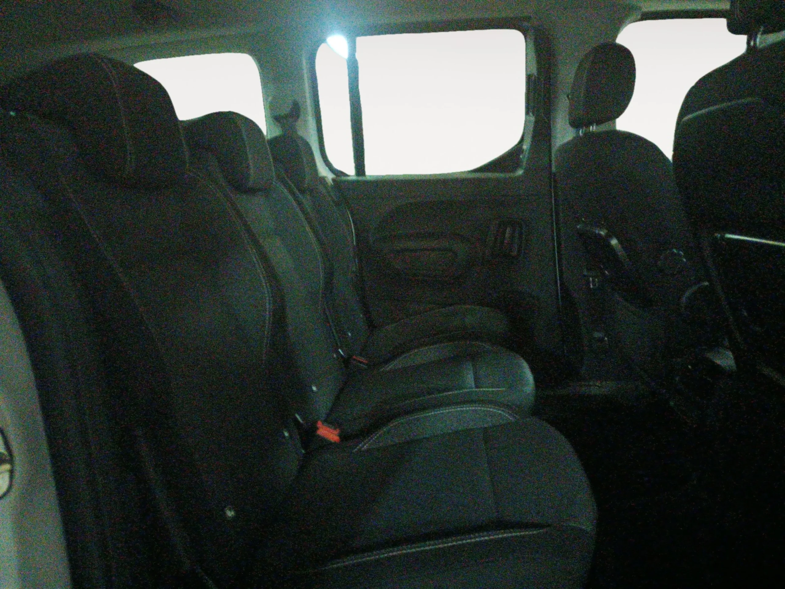 PEUGEOT Rifter RIFTER ALLURE BLUEHDI 100 S&S 6 VEL. MAN LONG - Foto 6